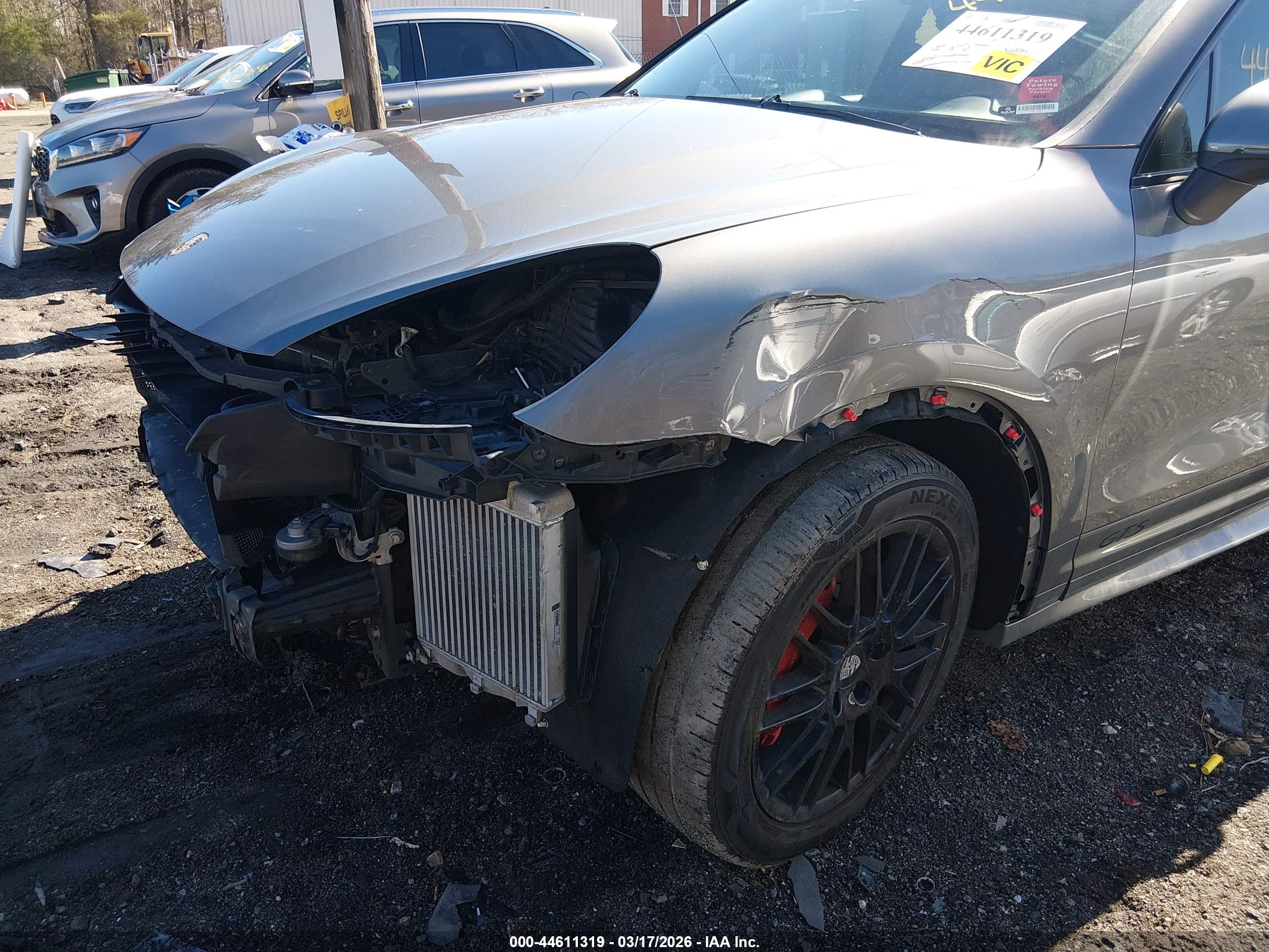 PORSCHE CAYENNE image 6