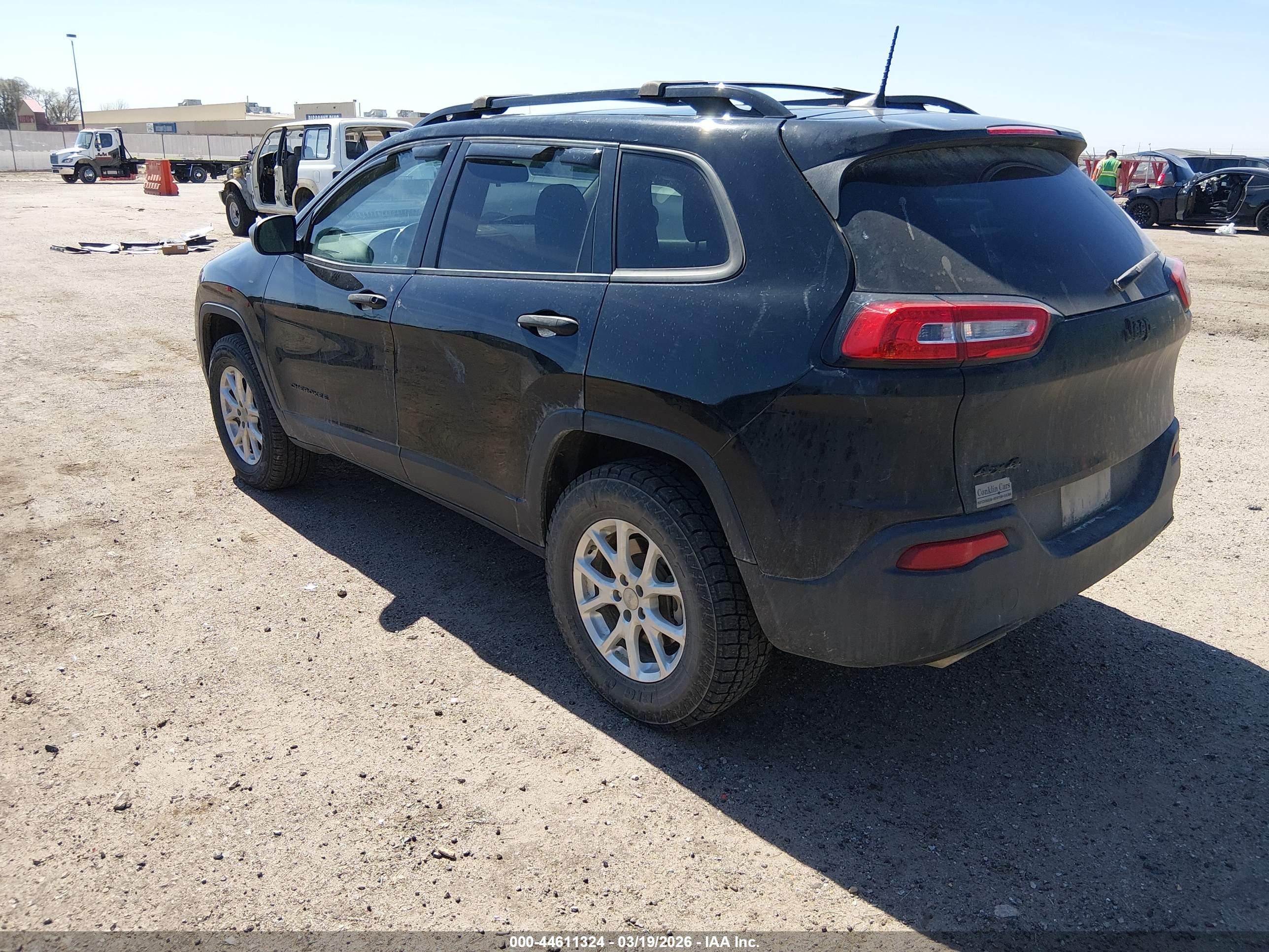 JEEP CHEROKEE image 3