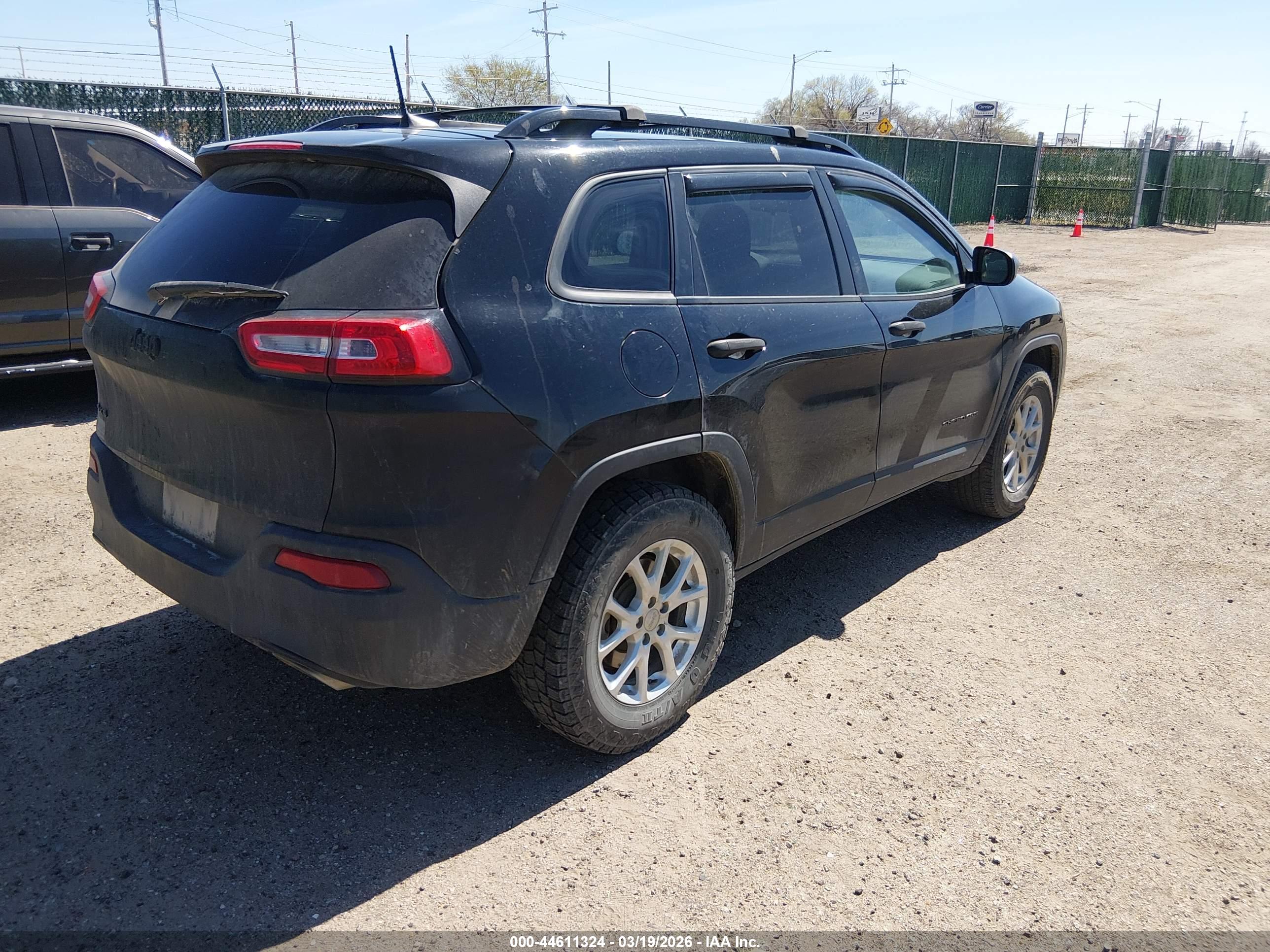 JEEP CHEROKEE image 4