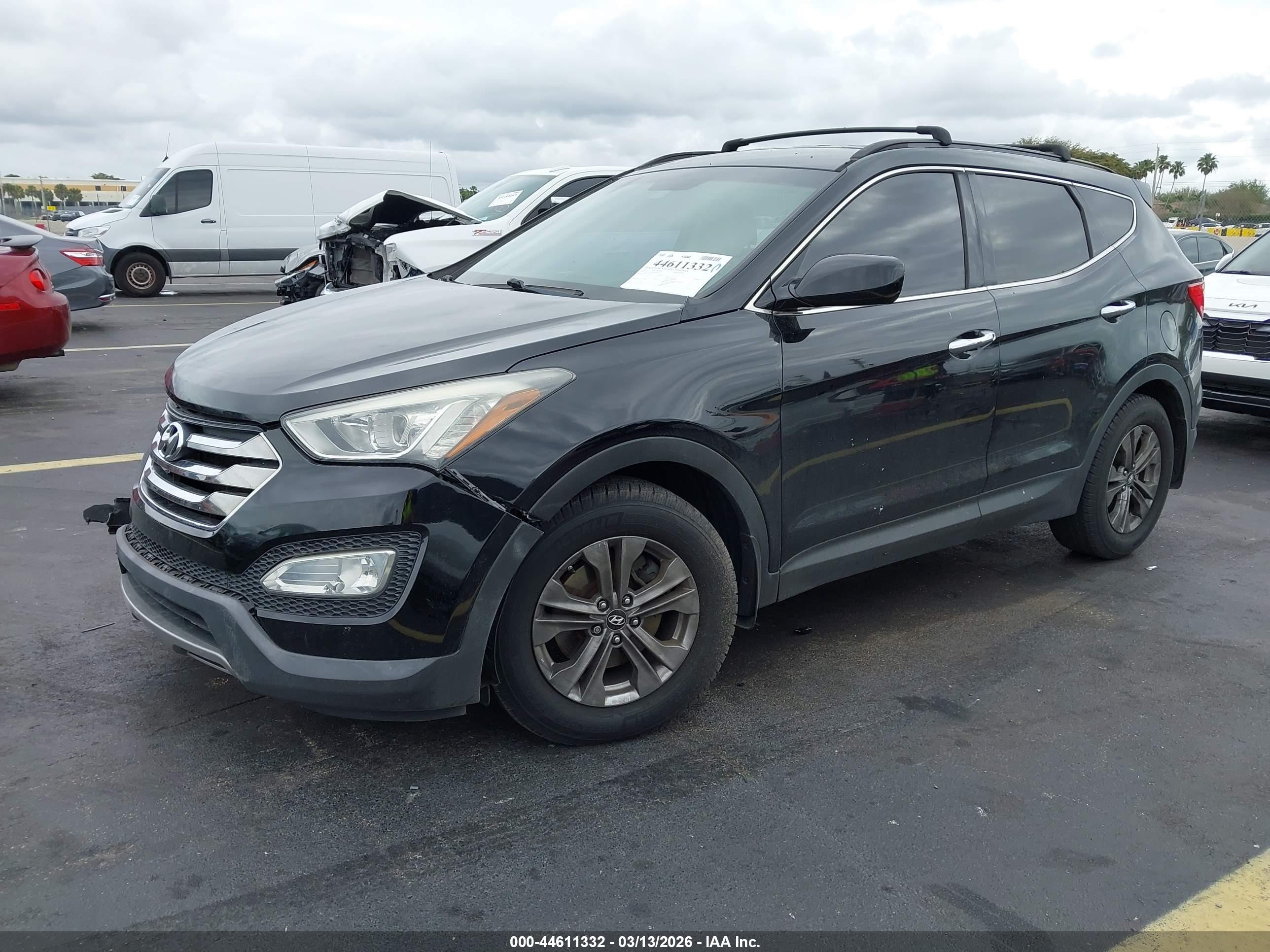 HYUNDAI SANTA image 2