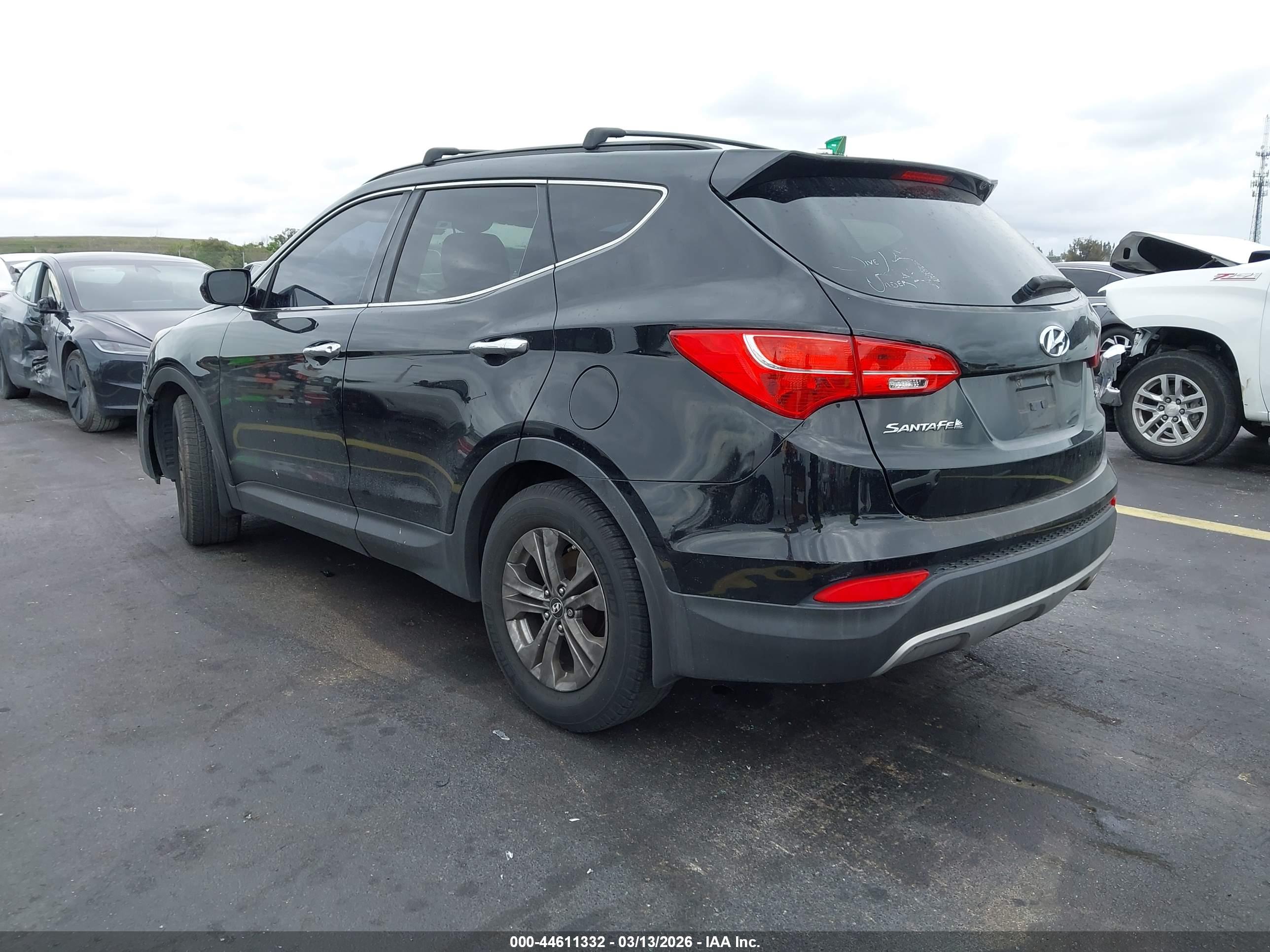 HYUNDAI SANTA image 3