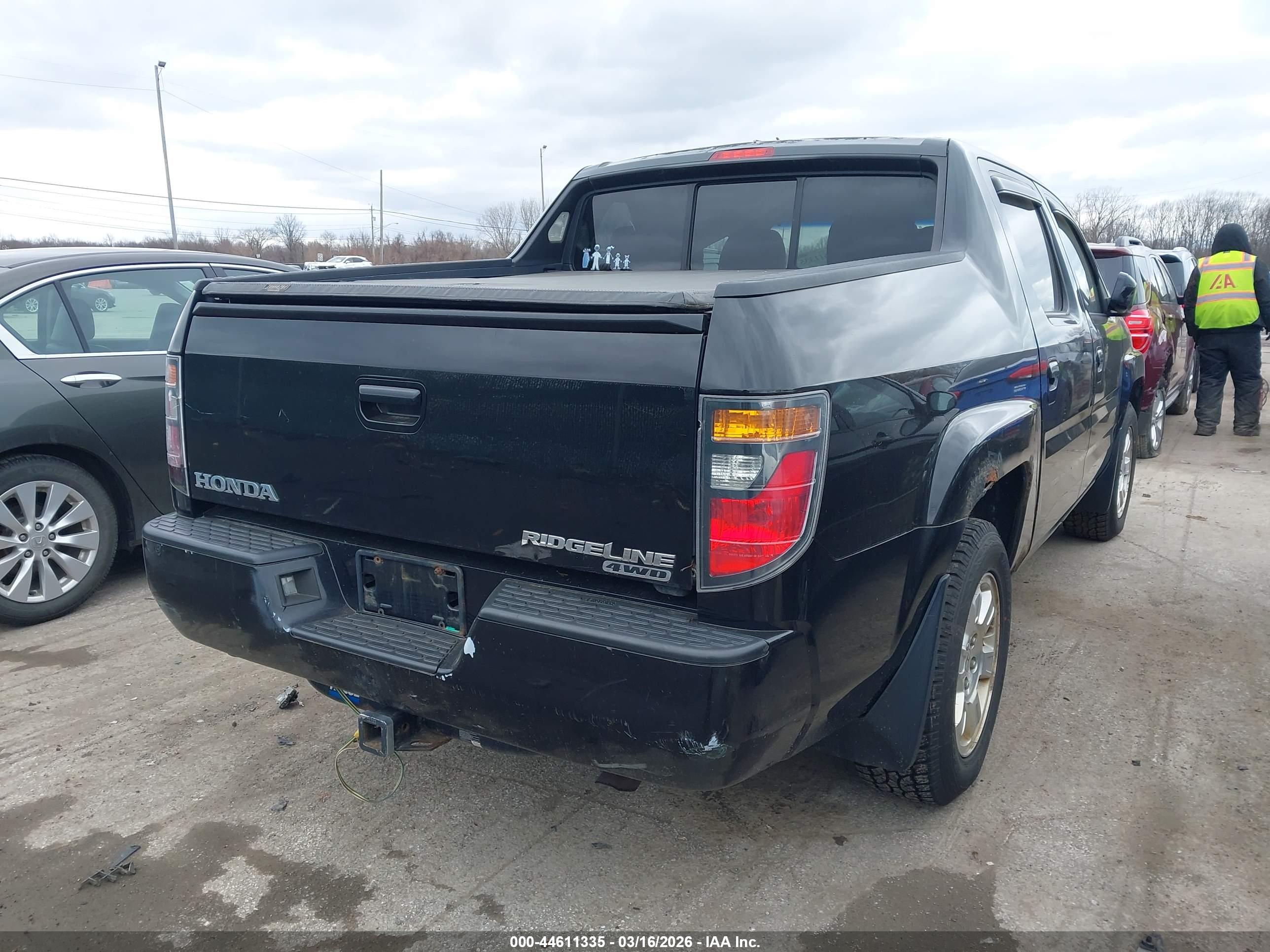 HONDA RIDGELINE image 4