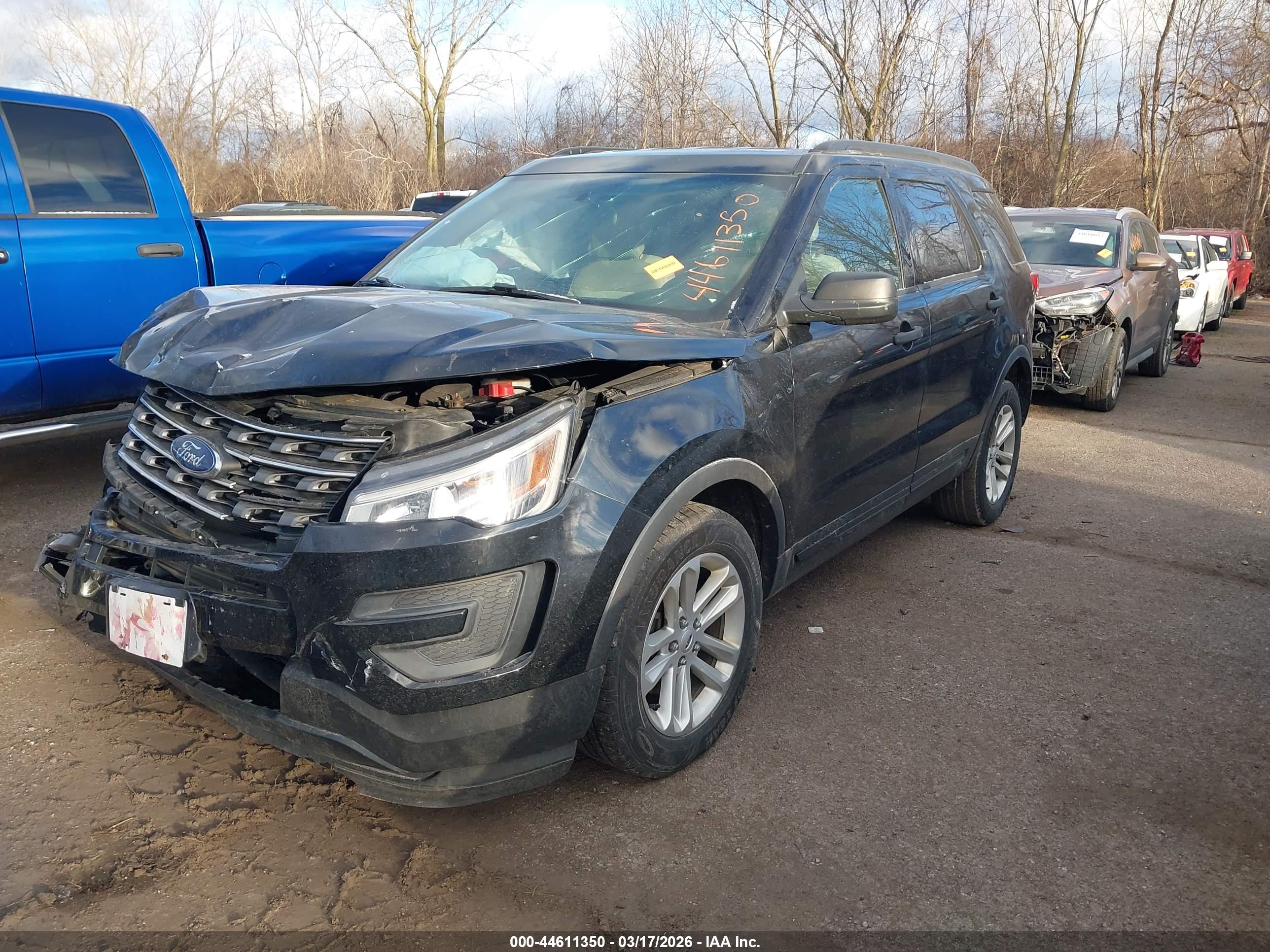 FORD EXPLORER image 2