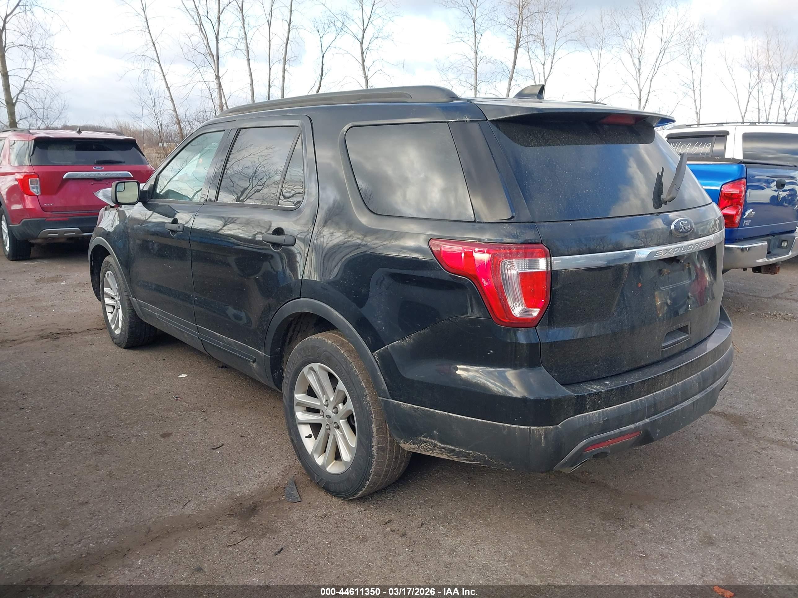 FORD EXPLORER image 3