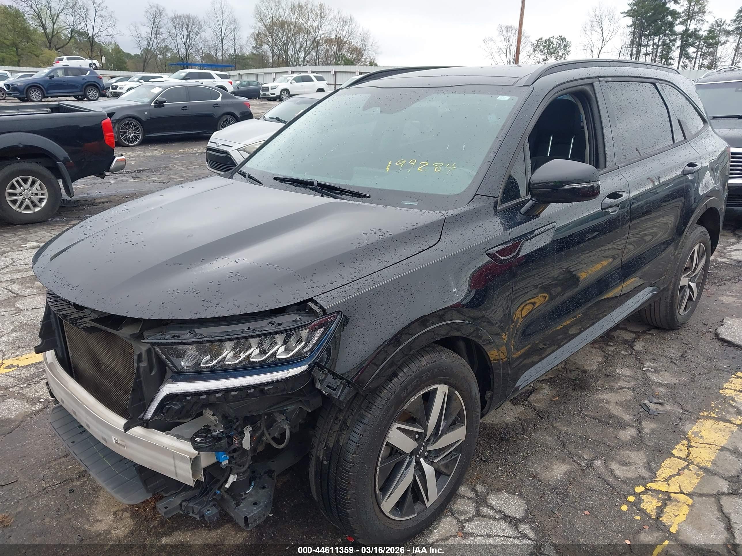 KIA SORENTO image 2