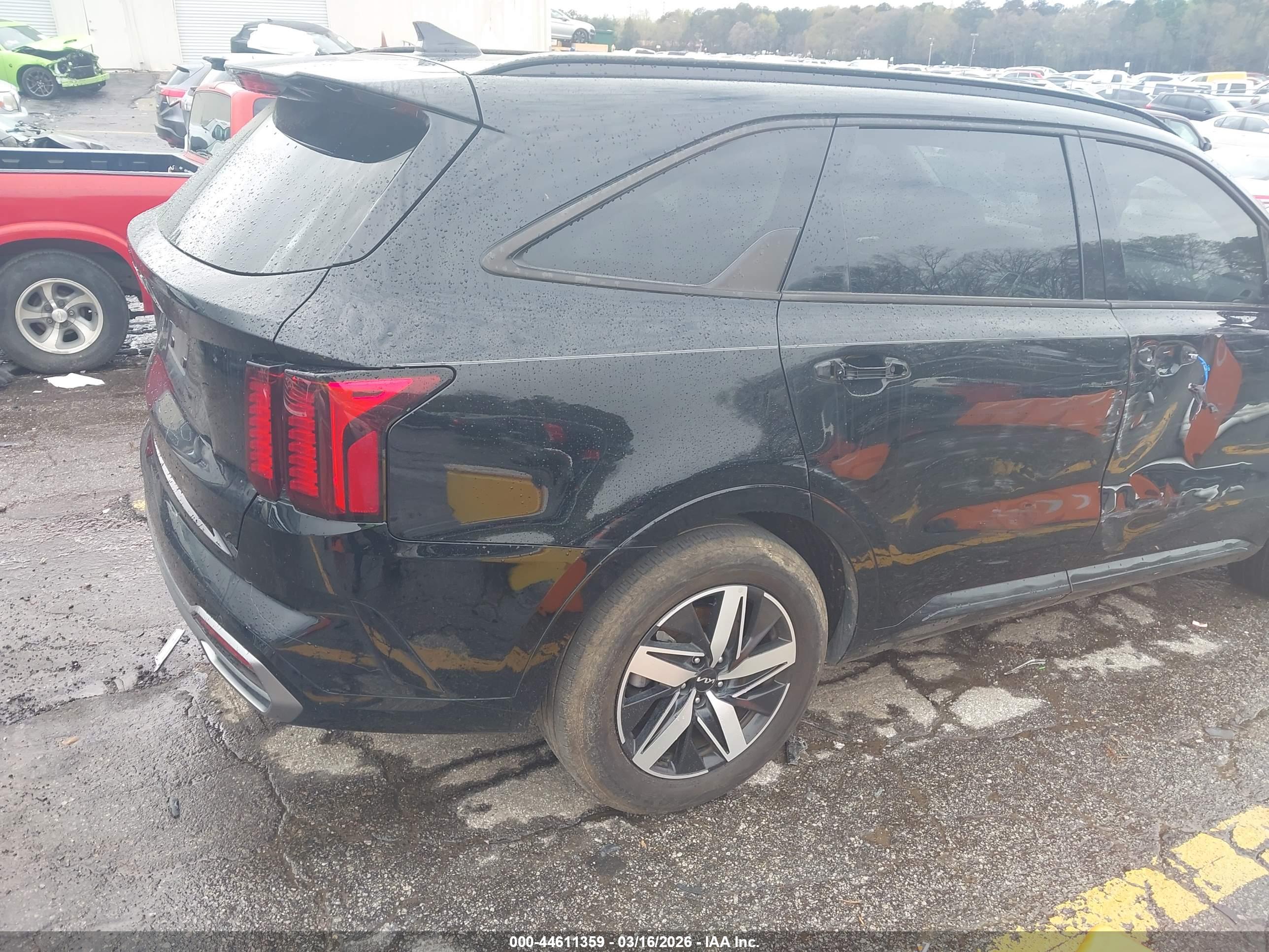 KIA SORENTO image 4