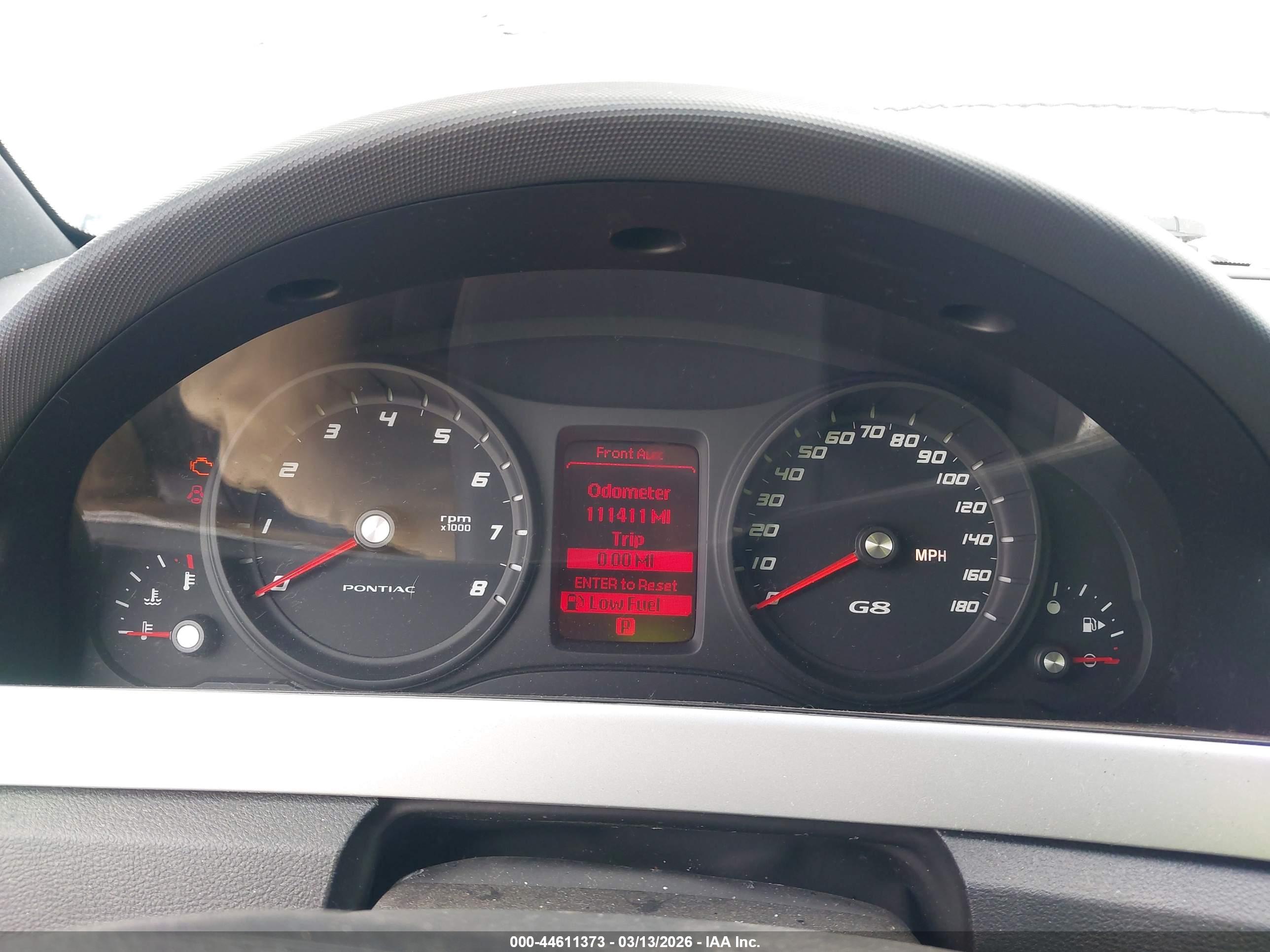 PONTIAC G8 image 7