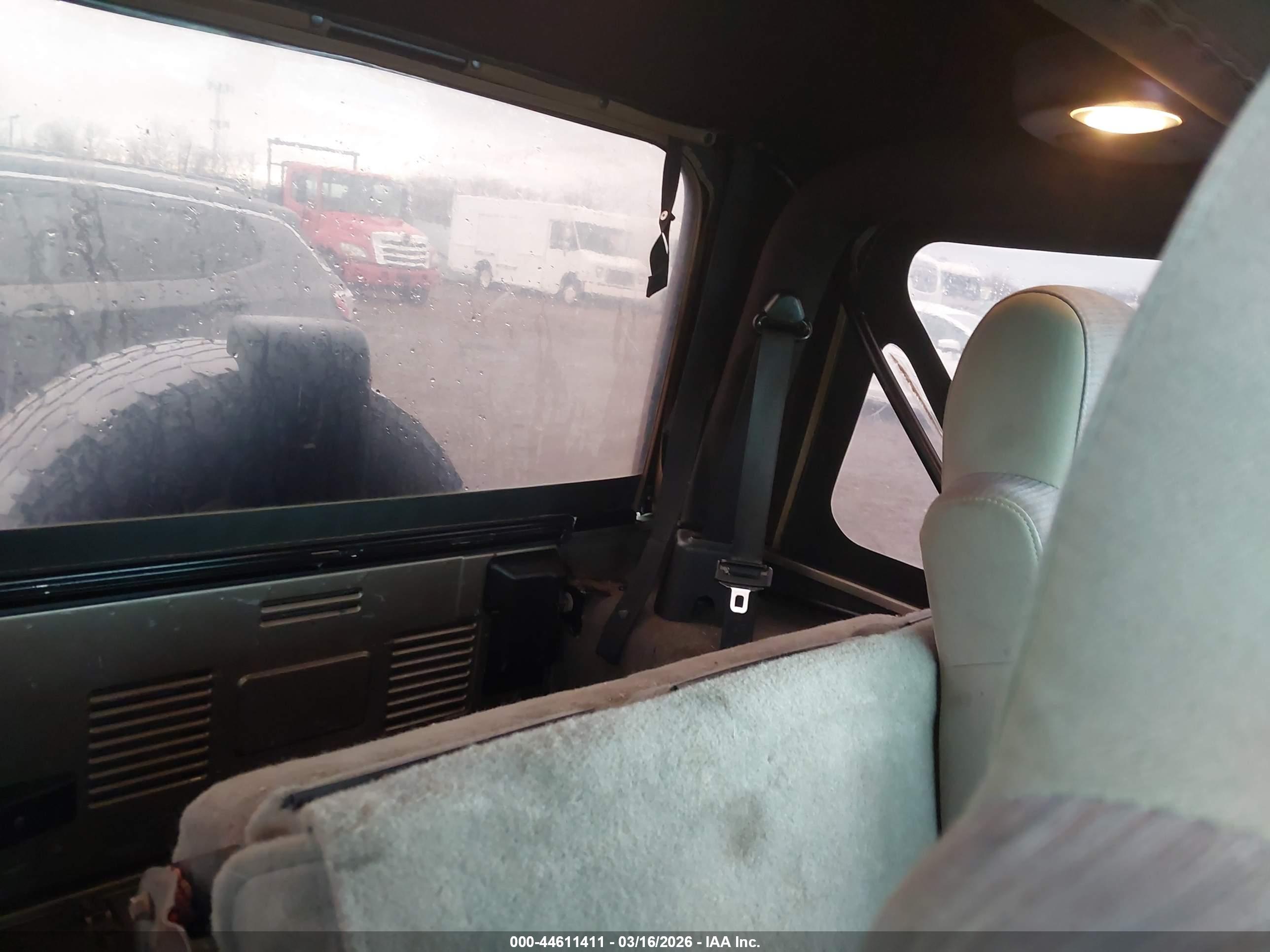 JEEP WRANGLER image 8