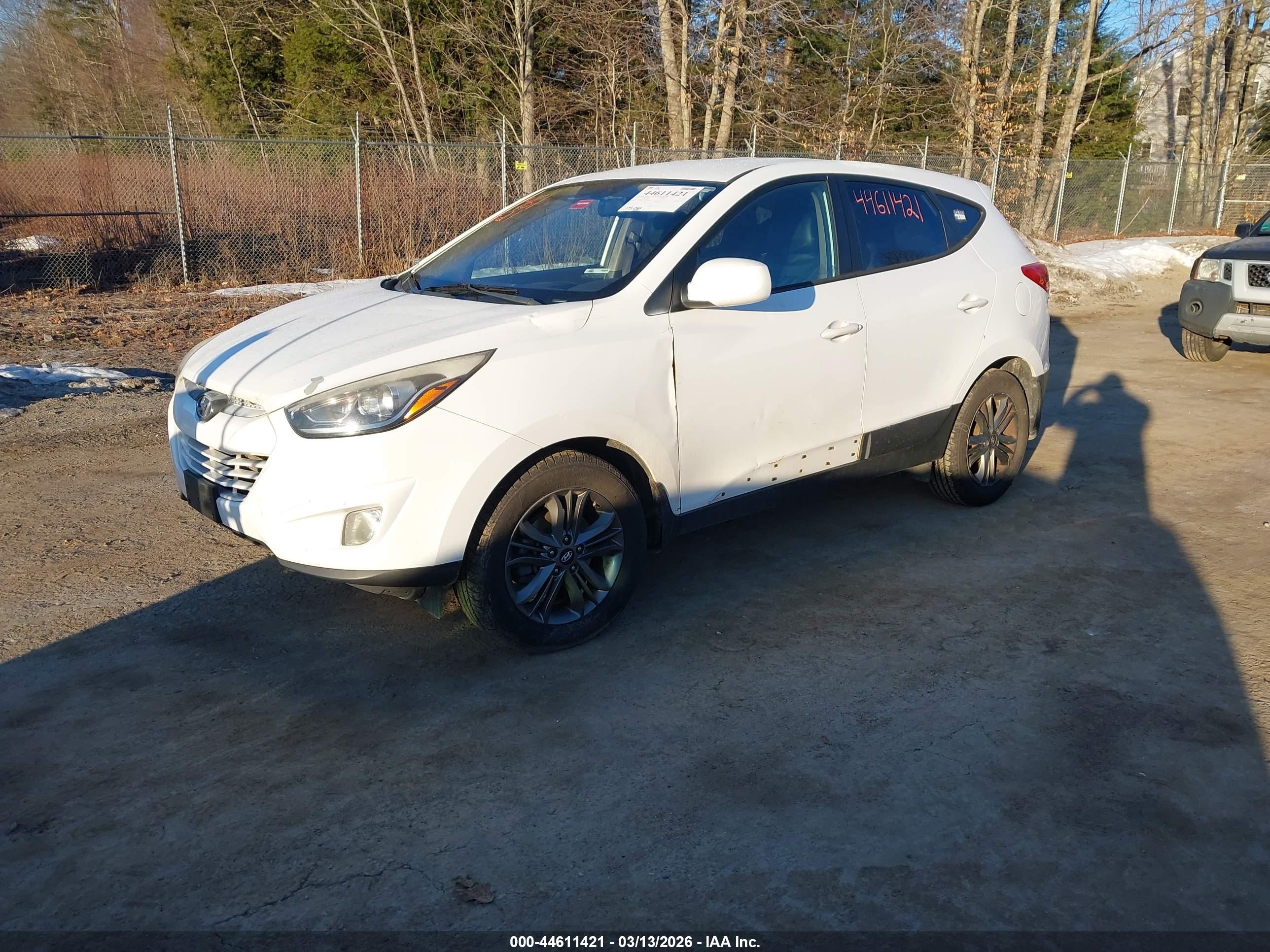 HYUNDAI TUCSON image 2