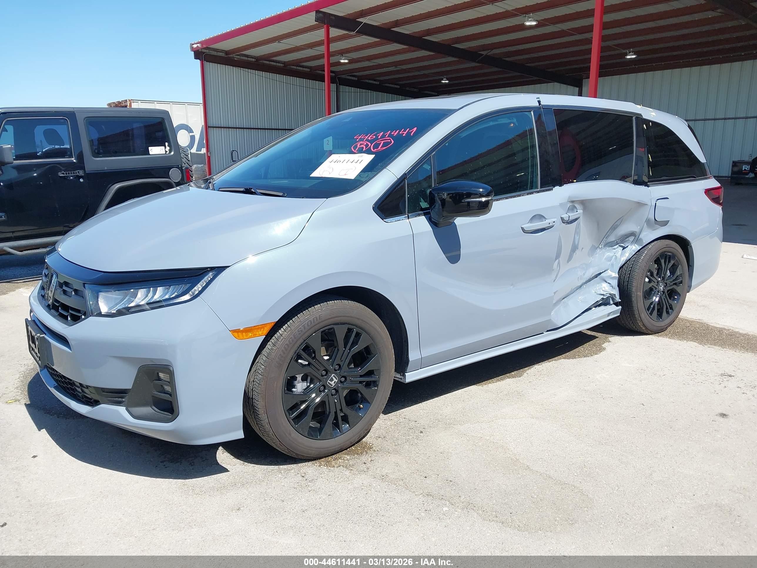 HONDA ODYSSEY image 2