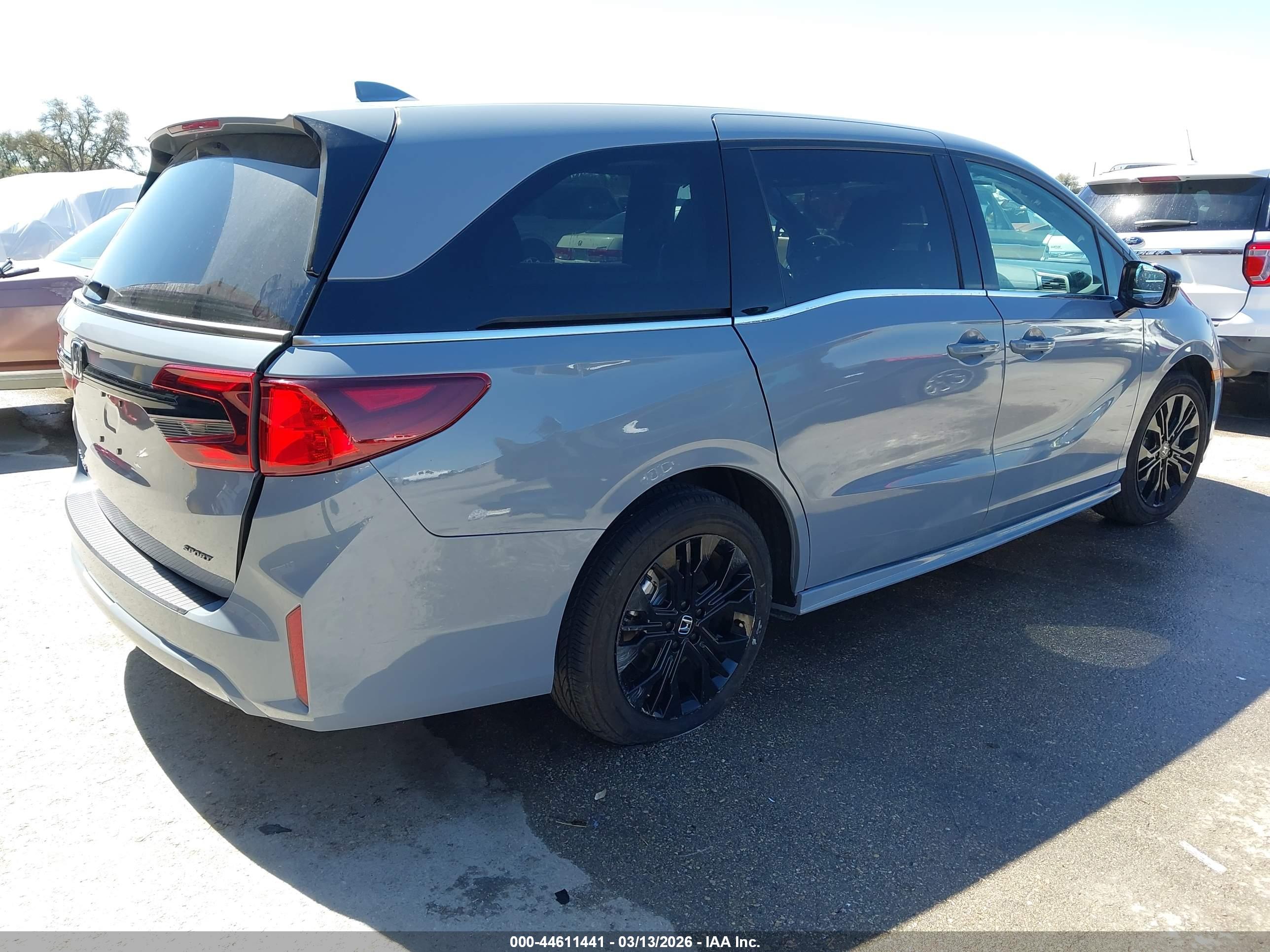 HONDA ODYSSEY image 4