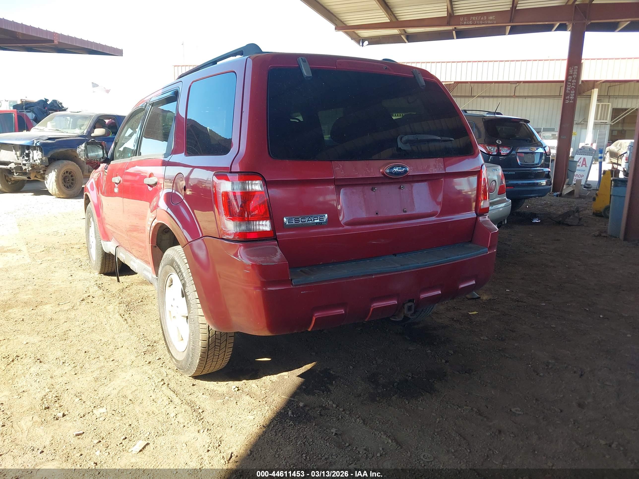 FORD ESCAPE image 3