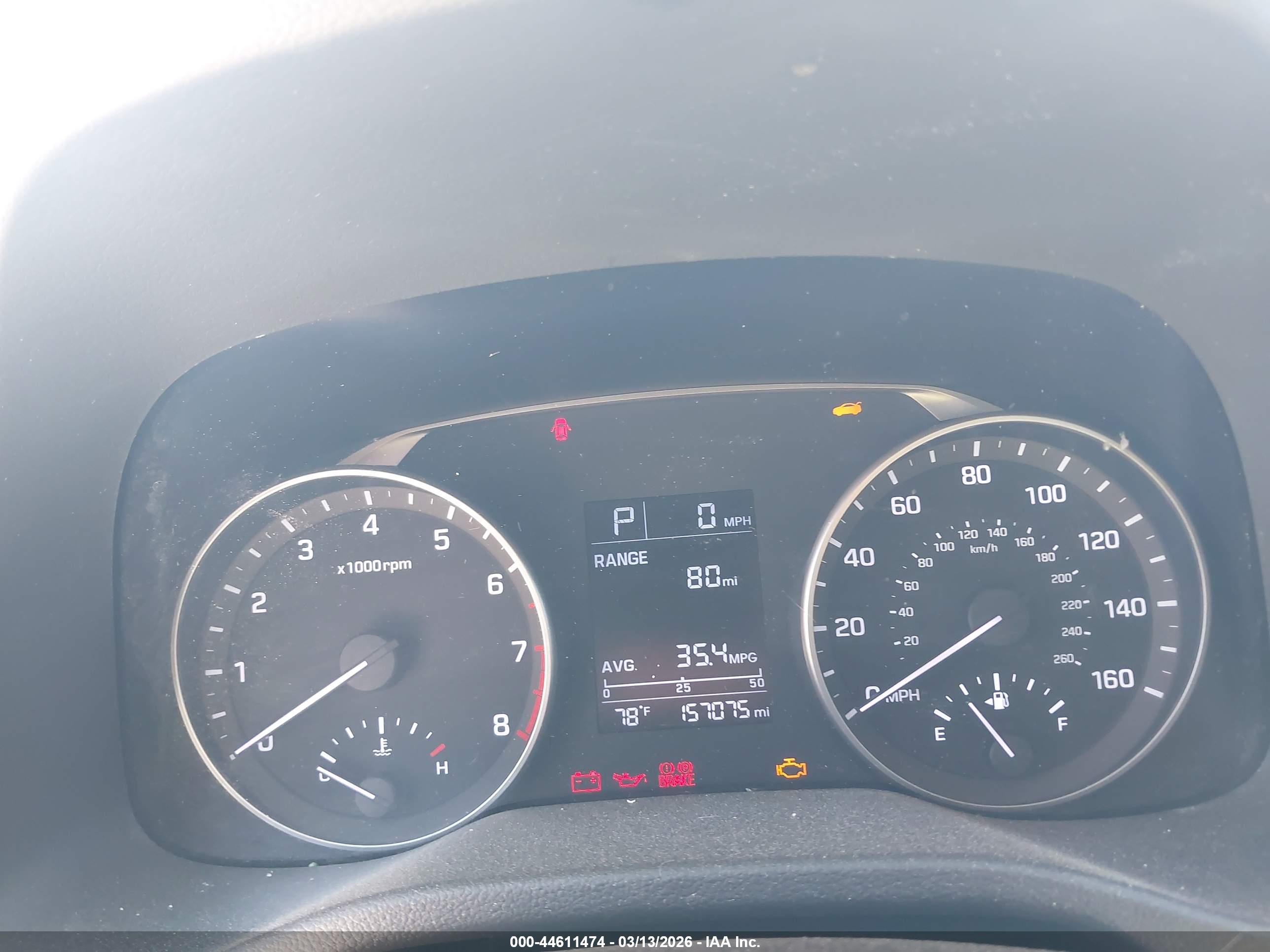 HYUNDAI ELANTRA image 7