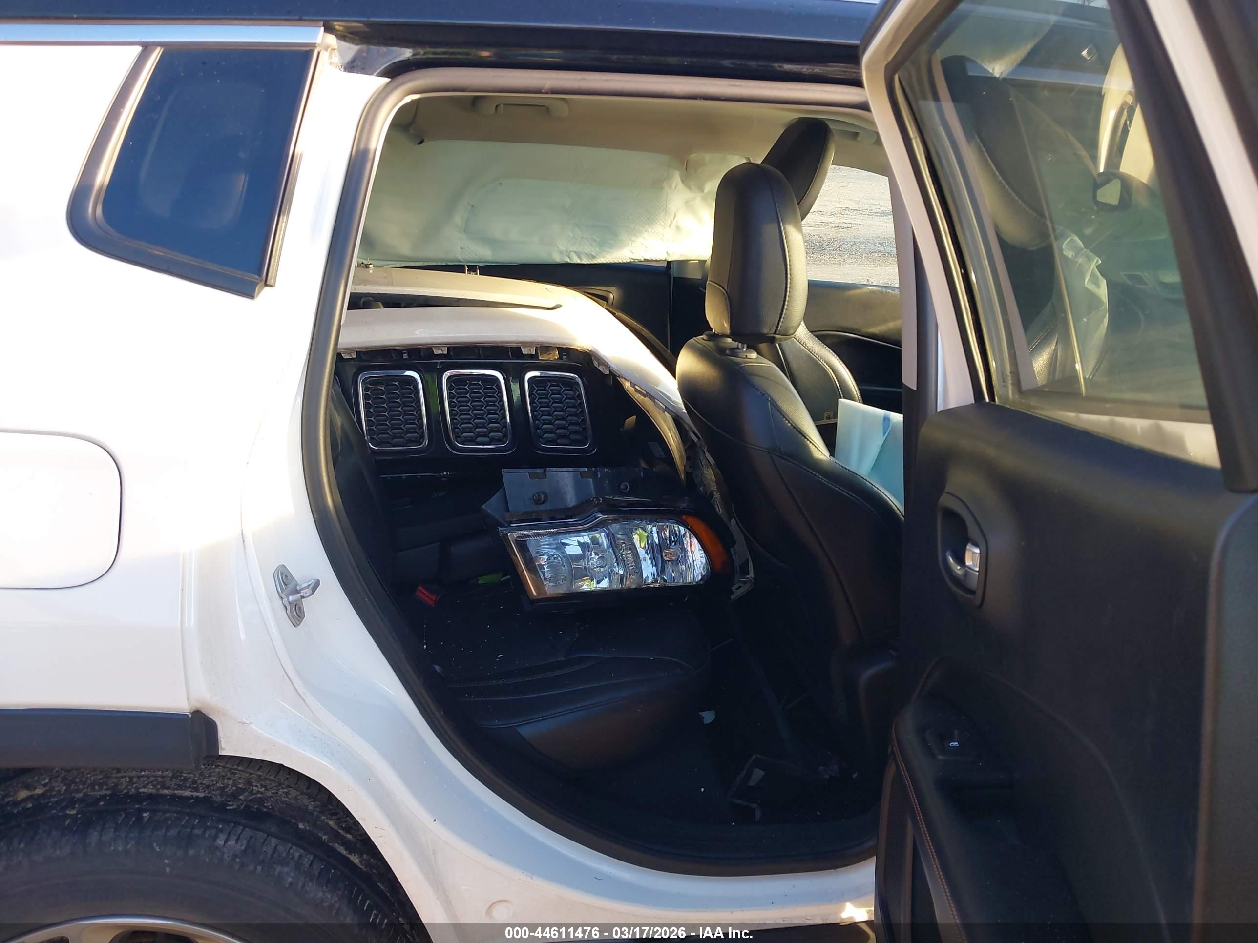 JEEP COMPASS image 8