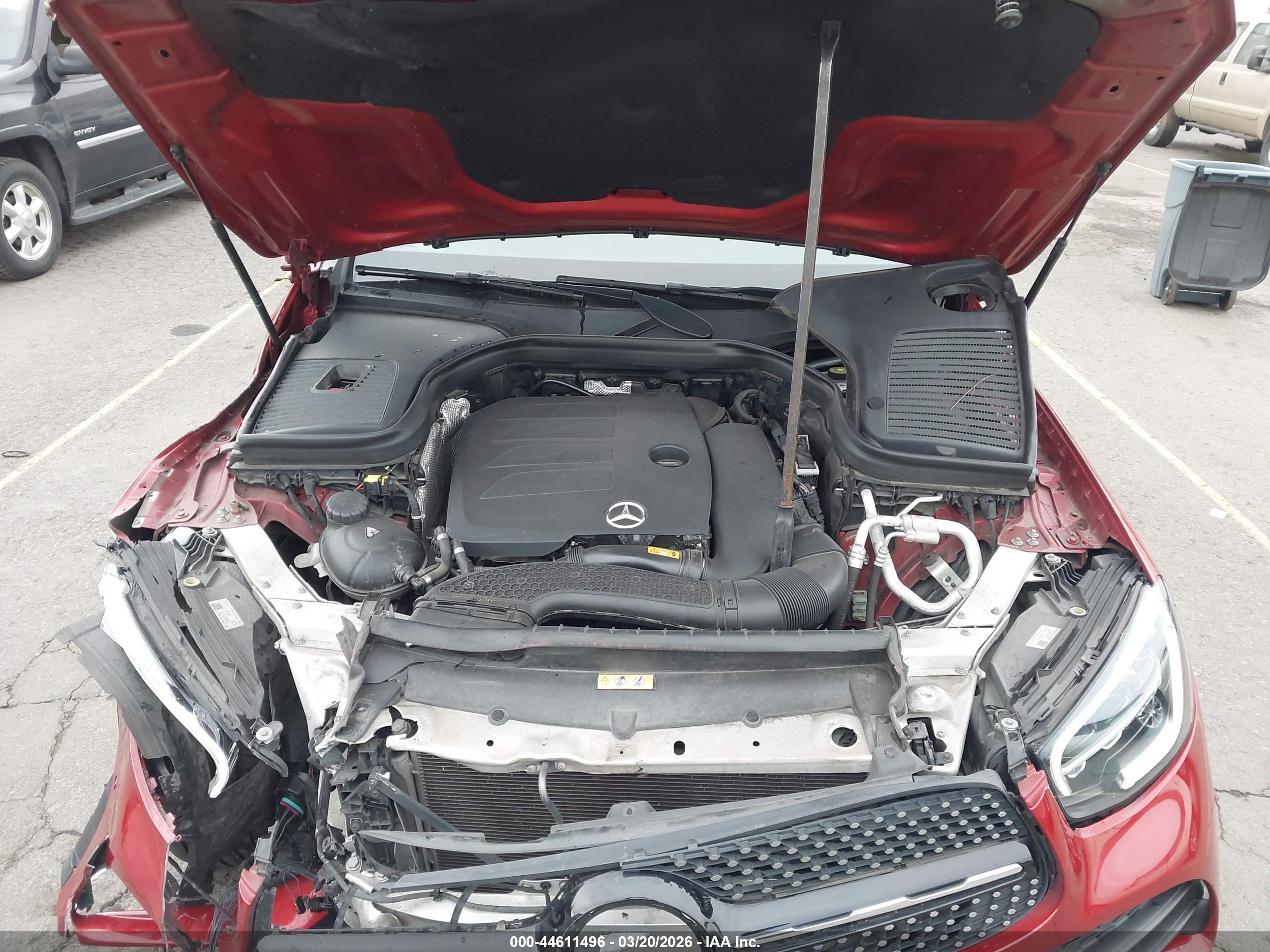 MERCEDES-BENZ GLC image 10
