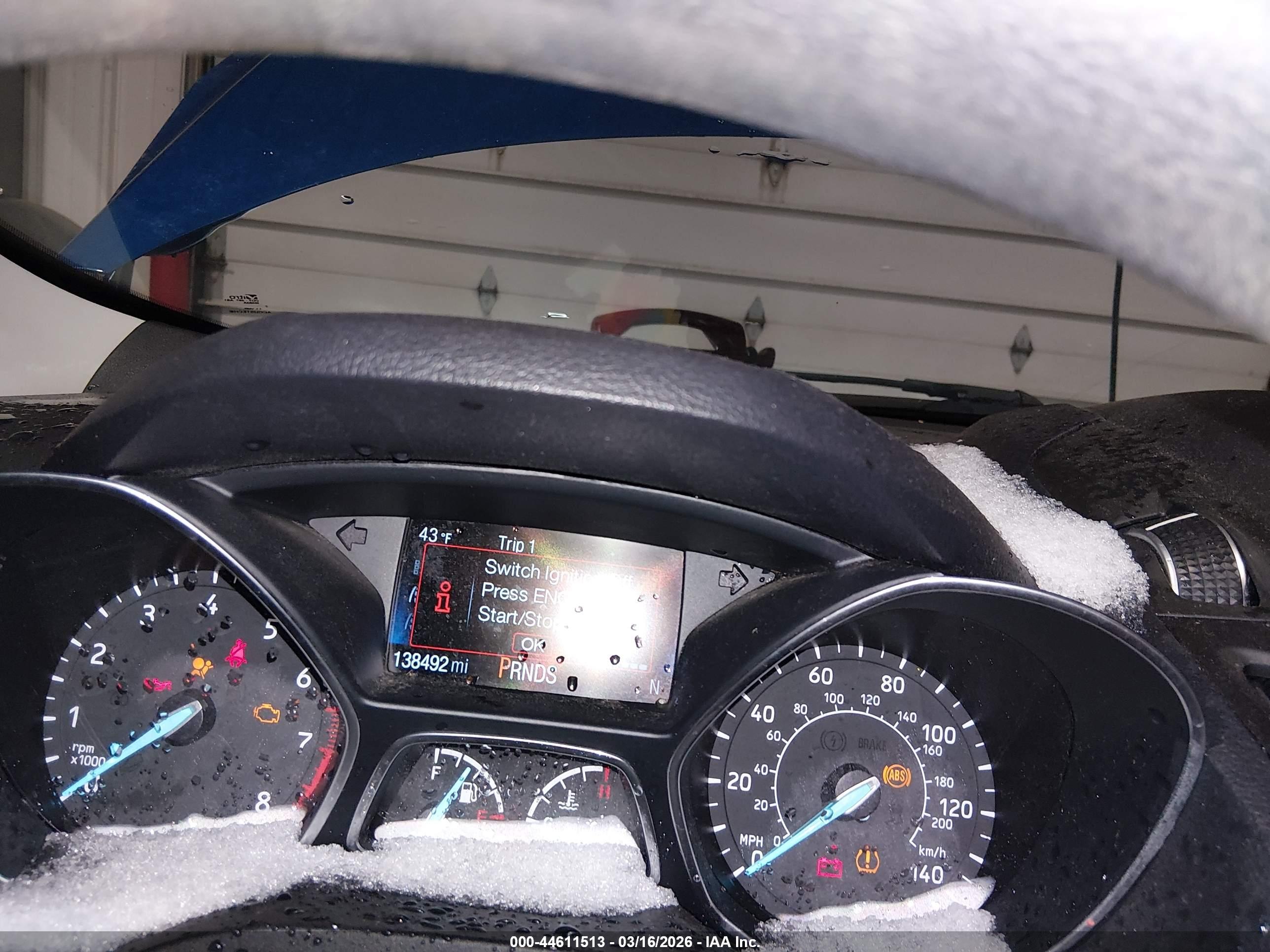 FORD ESCAPE image 7