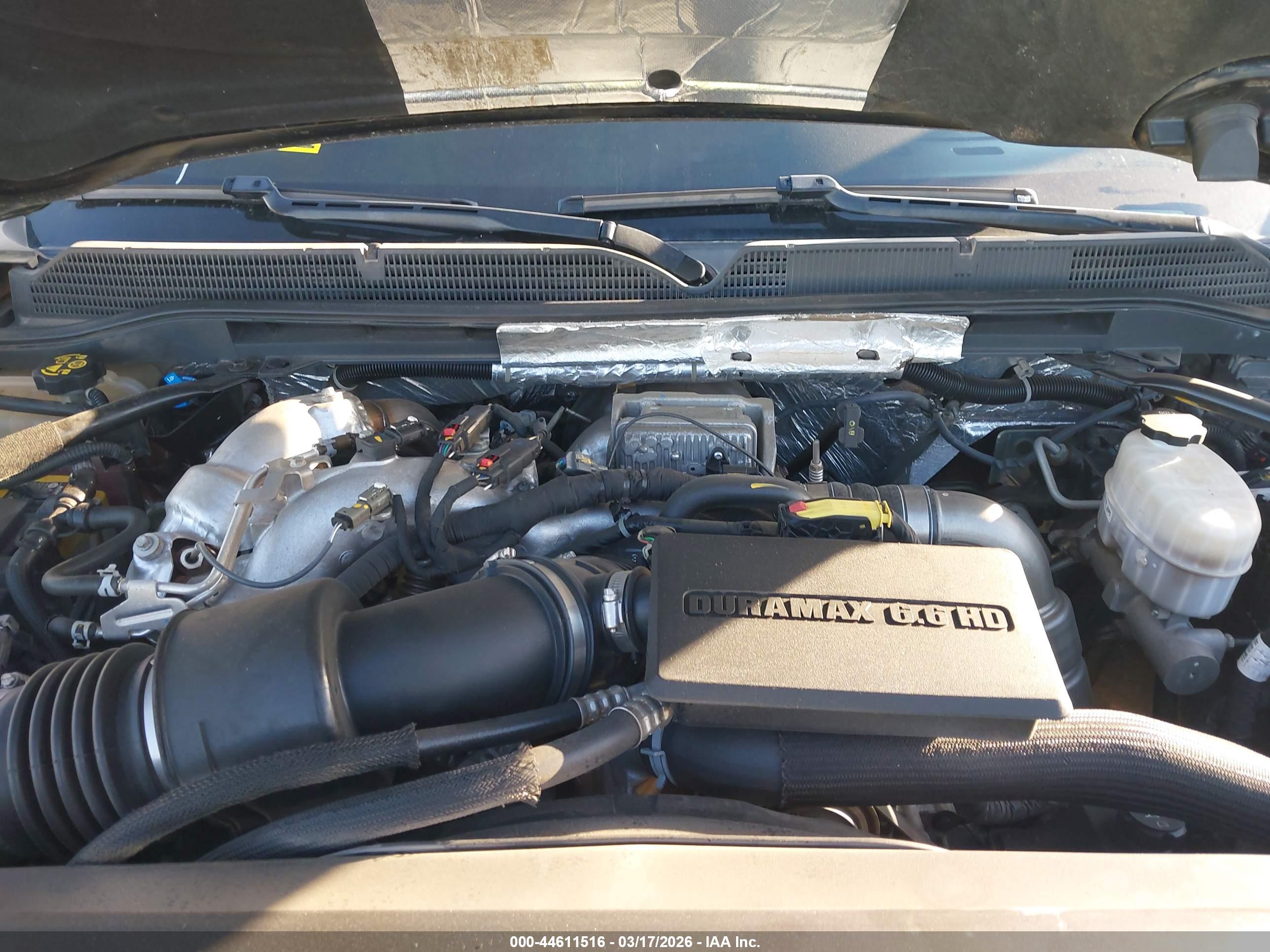 GMC SIERRA image 10