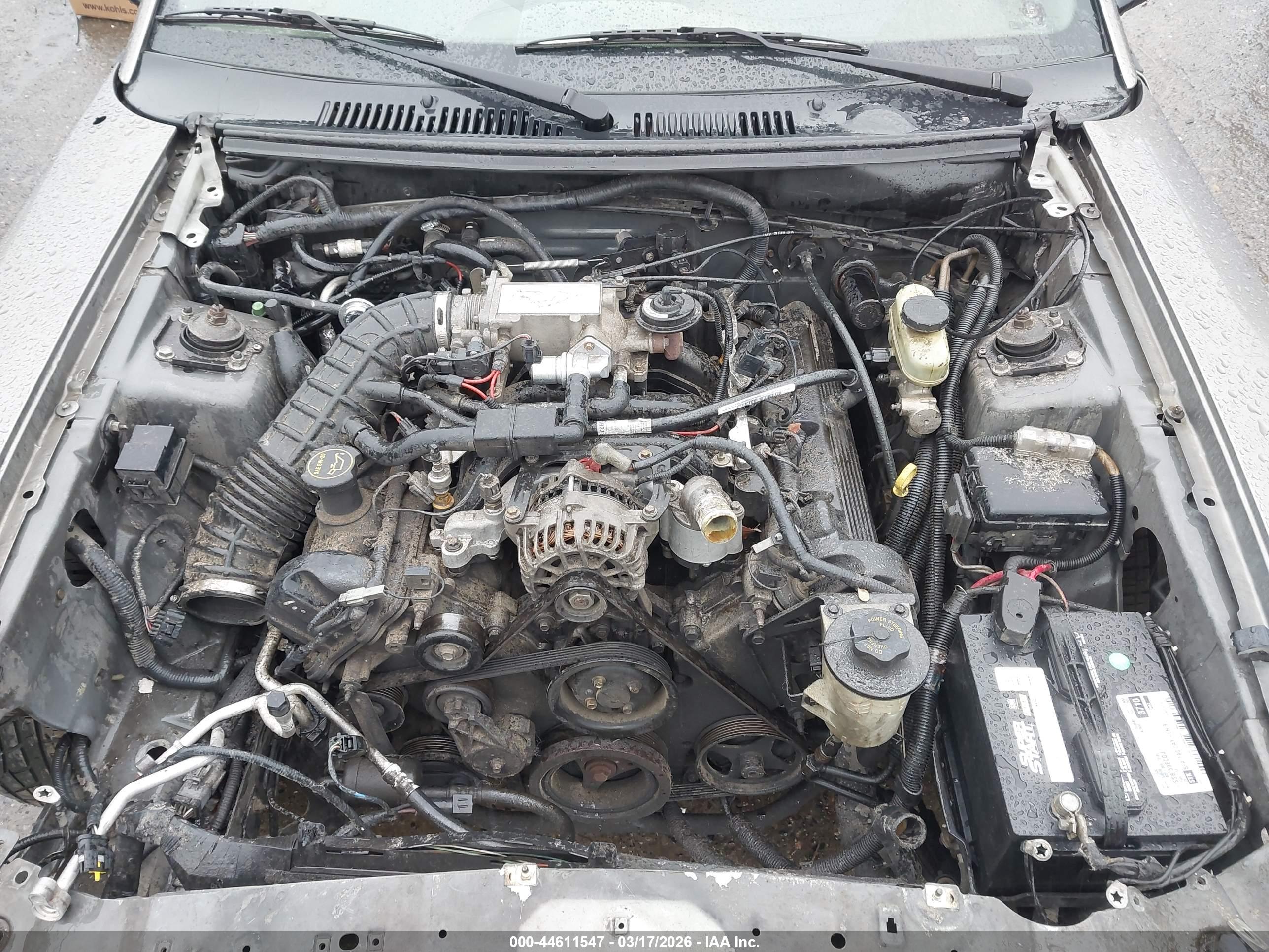 FORD MUSTANG image 10