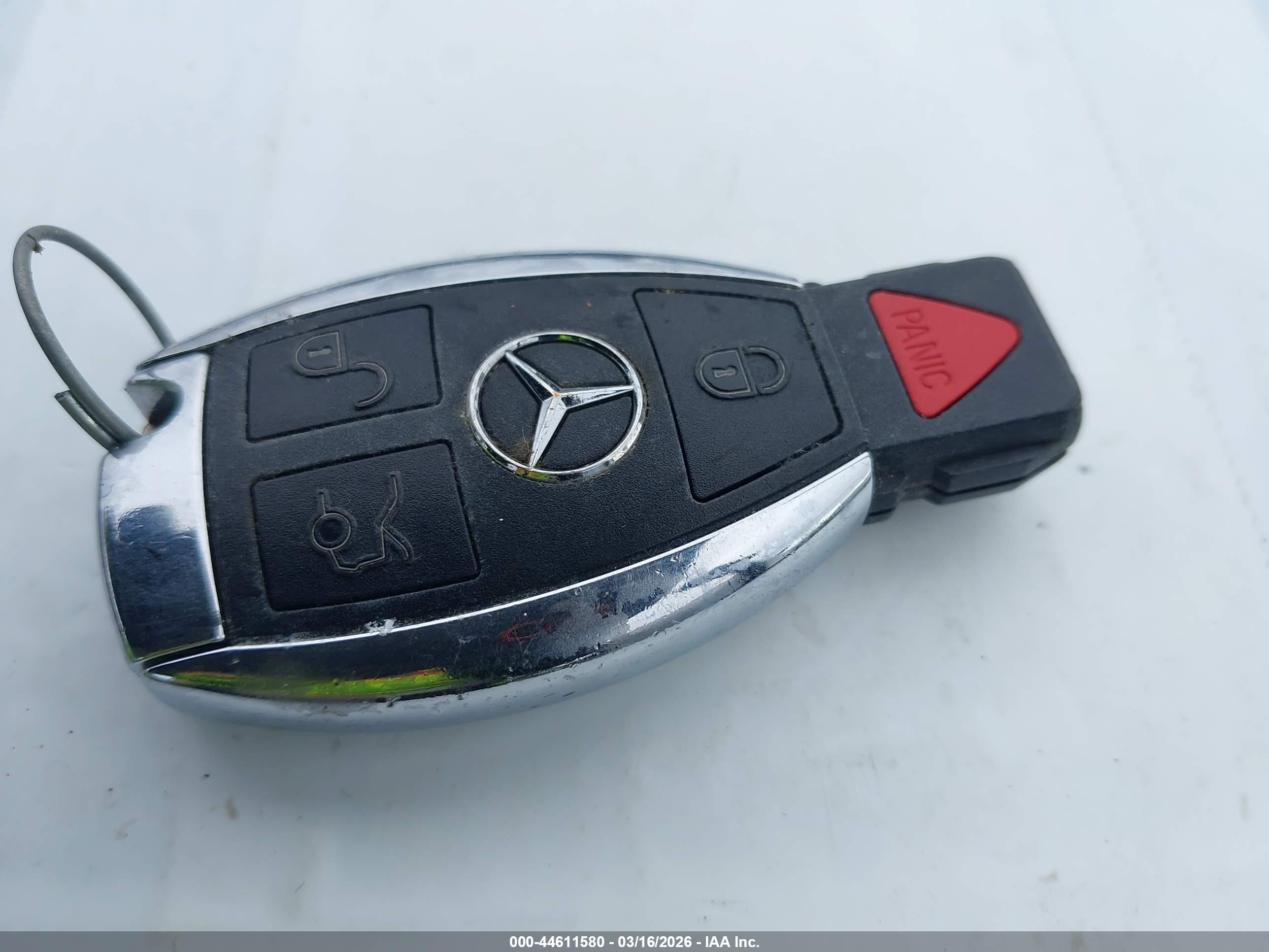 MERCEDES-BENZ C image 11