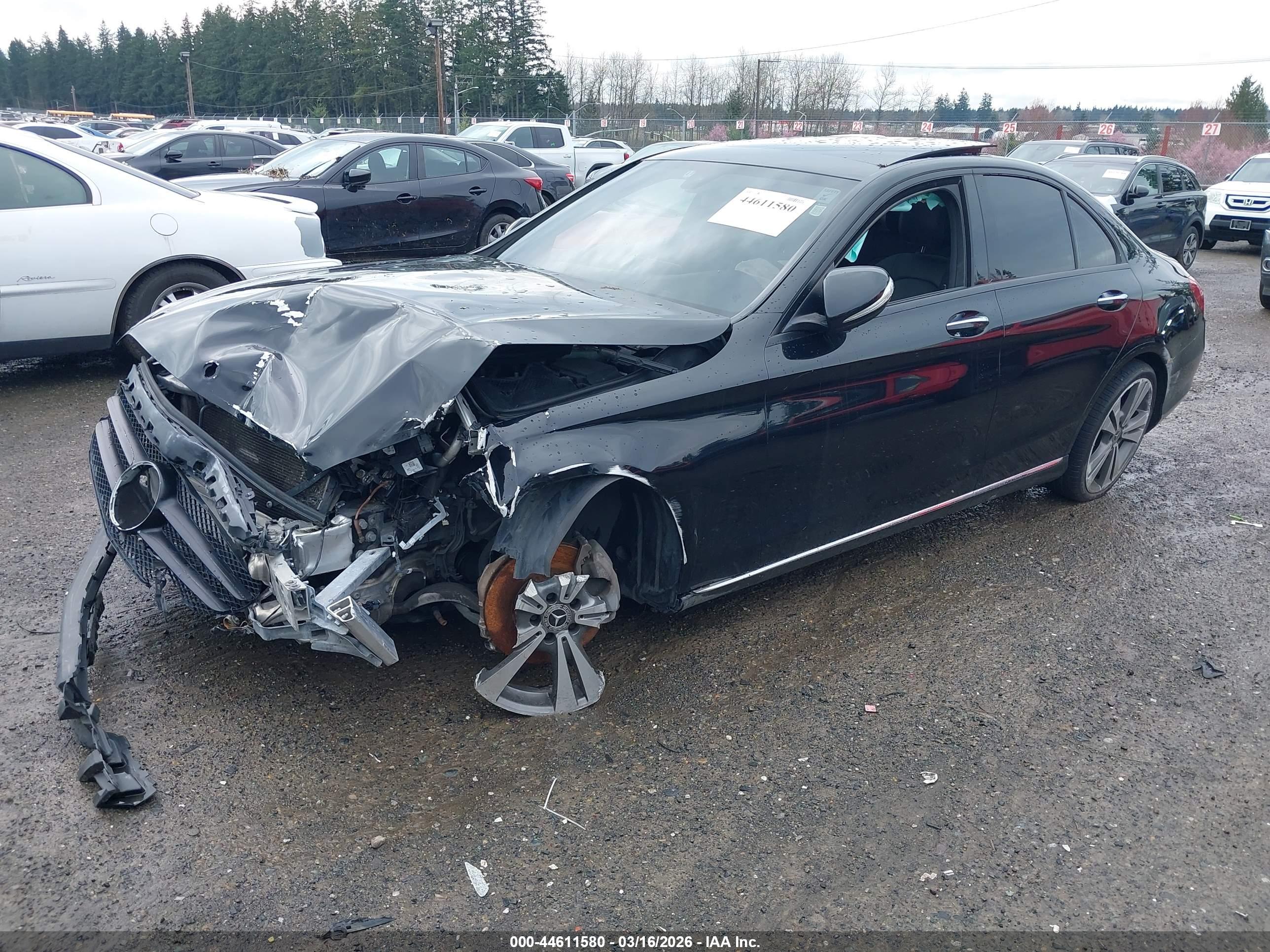 MERCEDES-BENZ C image 2