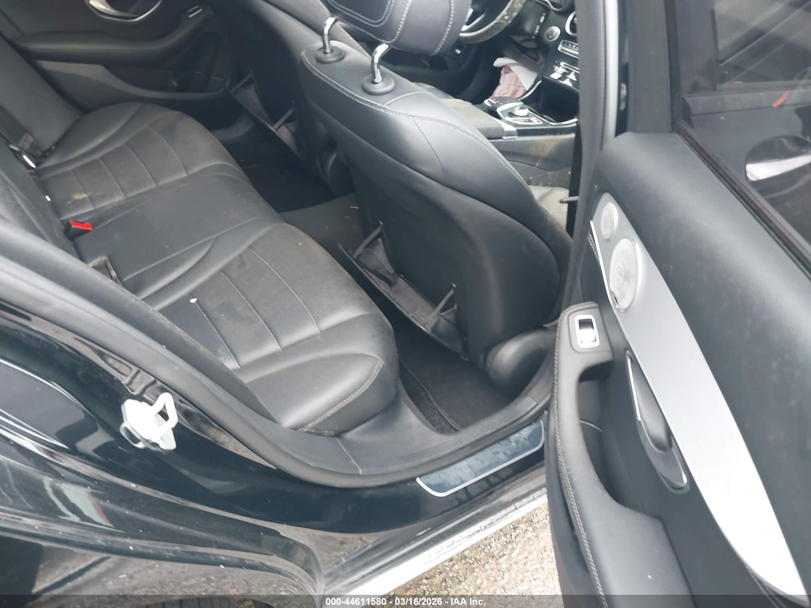 MERCEDES-BENZ C image 8