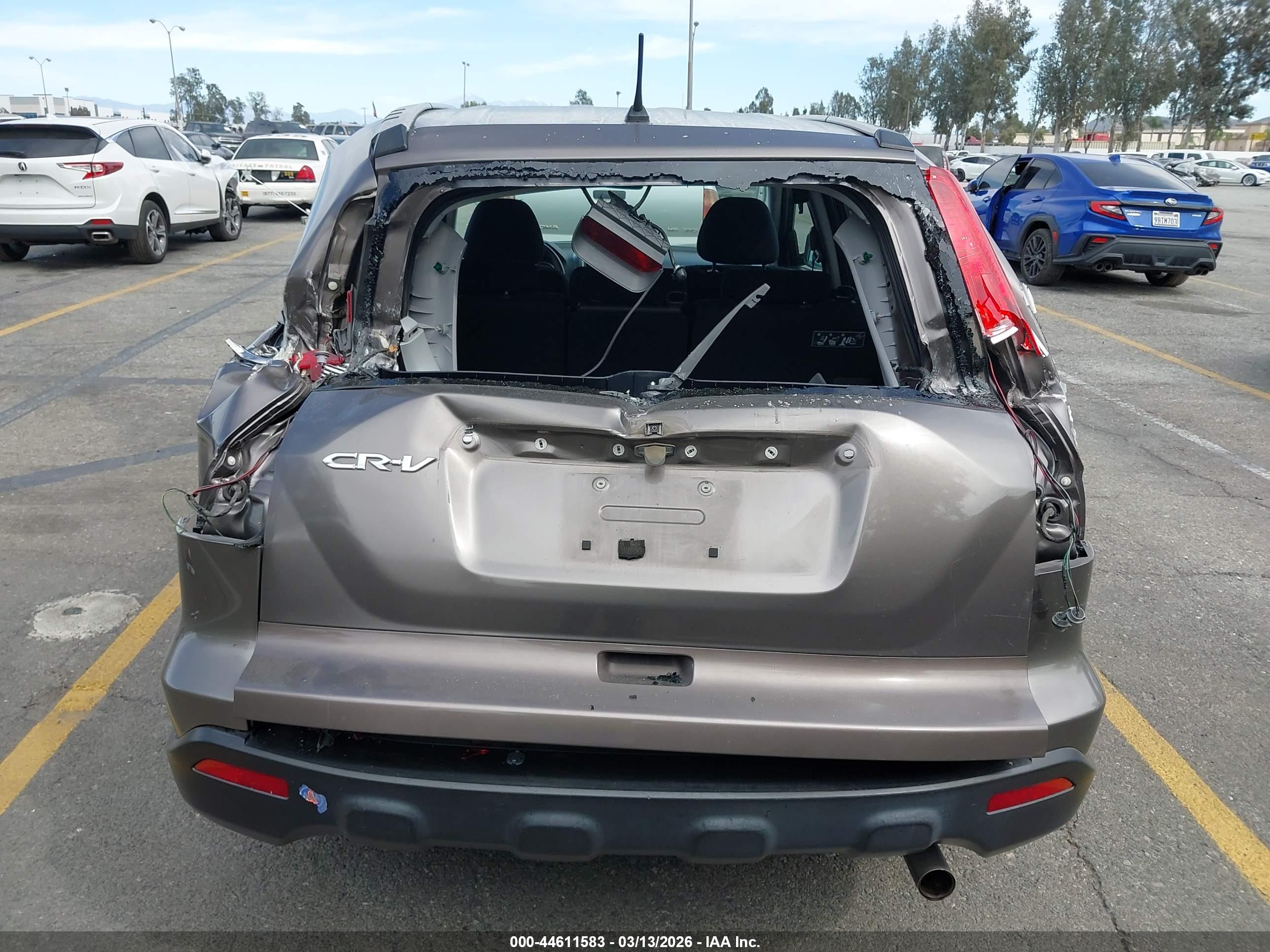HONDA CR-V image 6