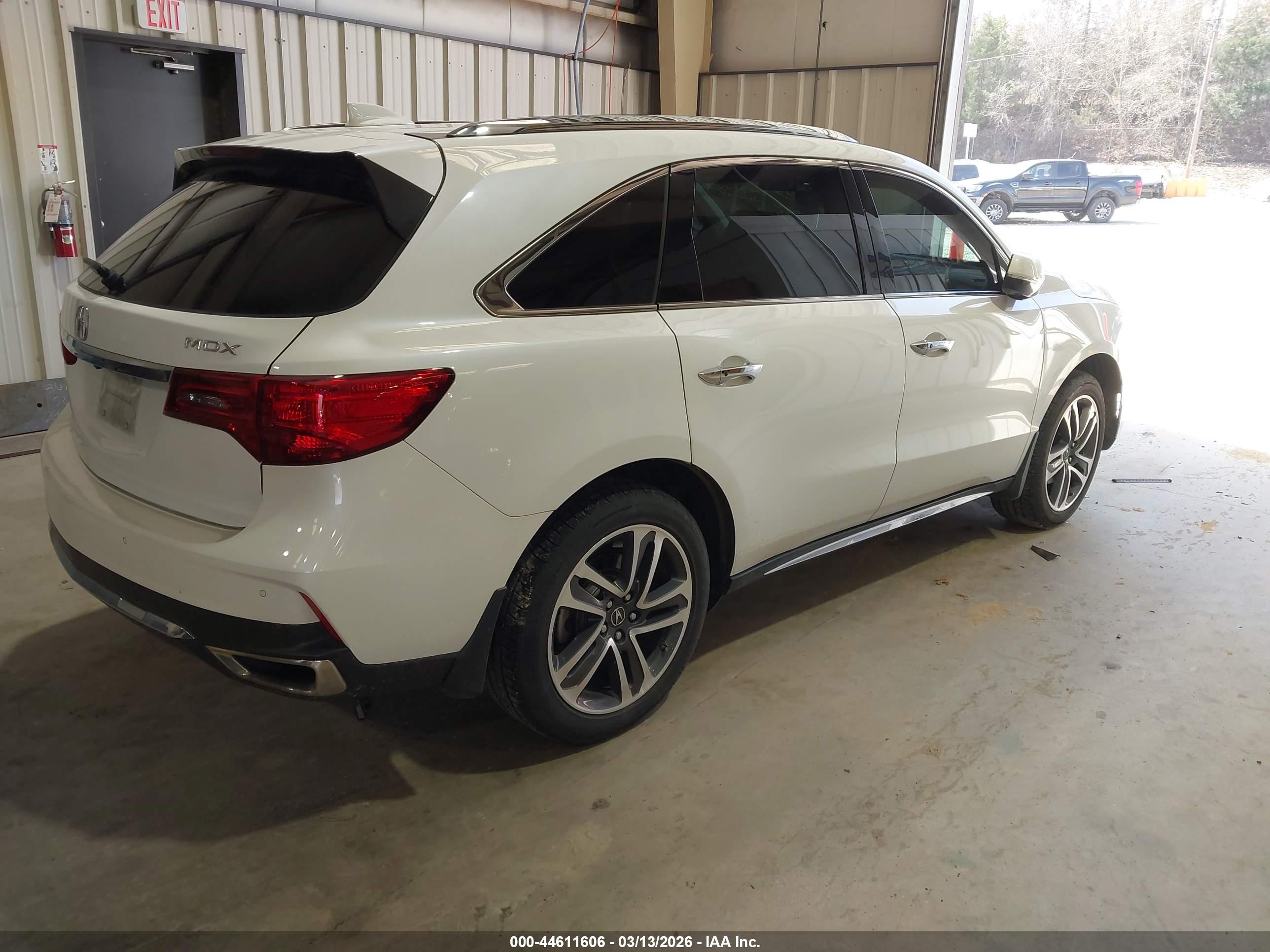 ACURA MDX image 4
