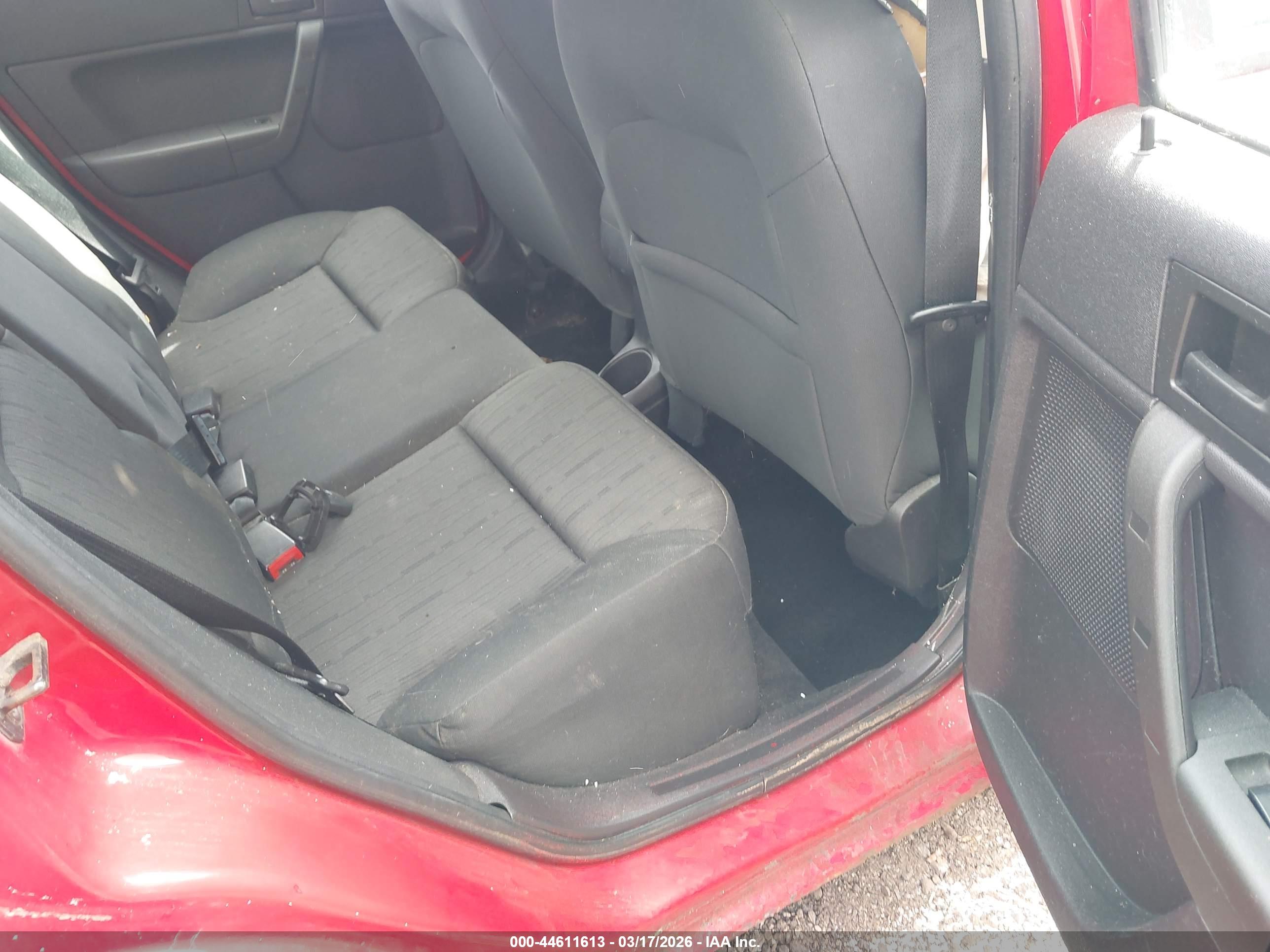 FORD FOCUS image 8