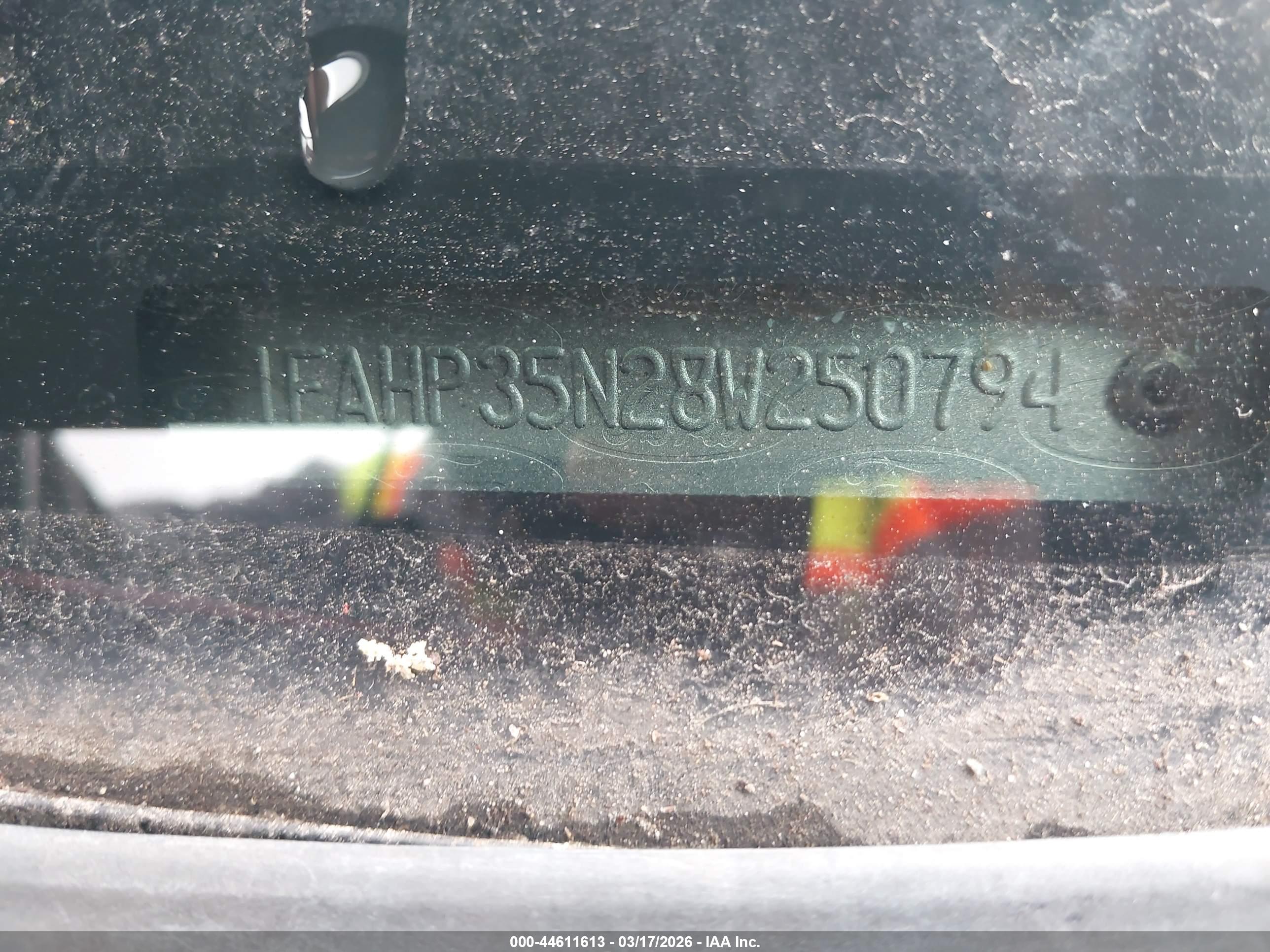 FORD FOCUS image 9