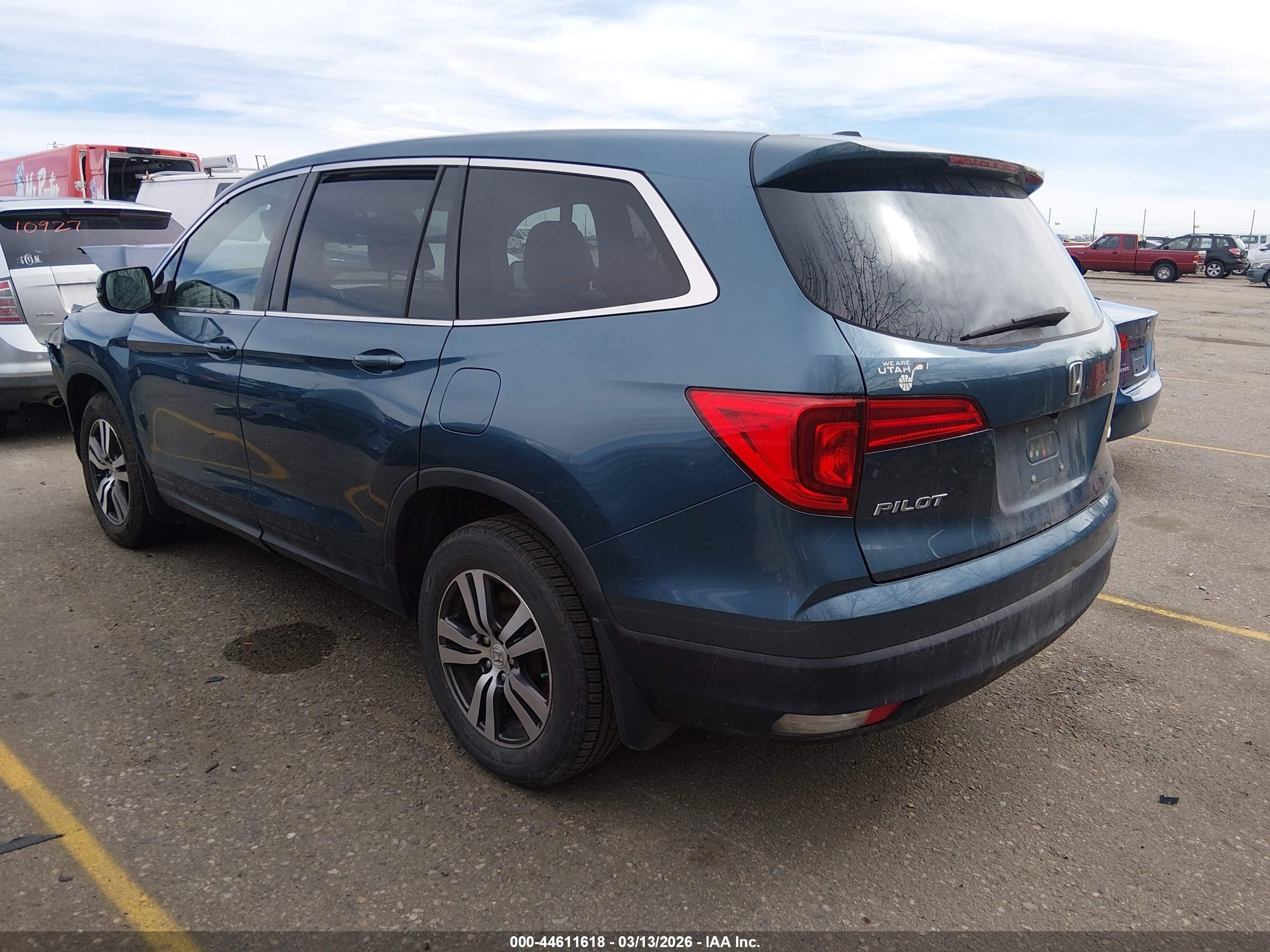 HONDA PILOT image 3