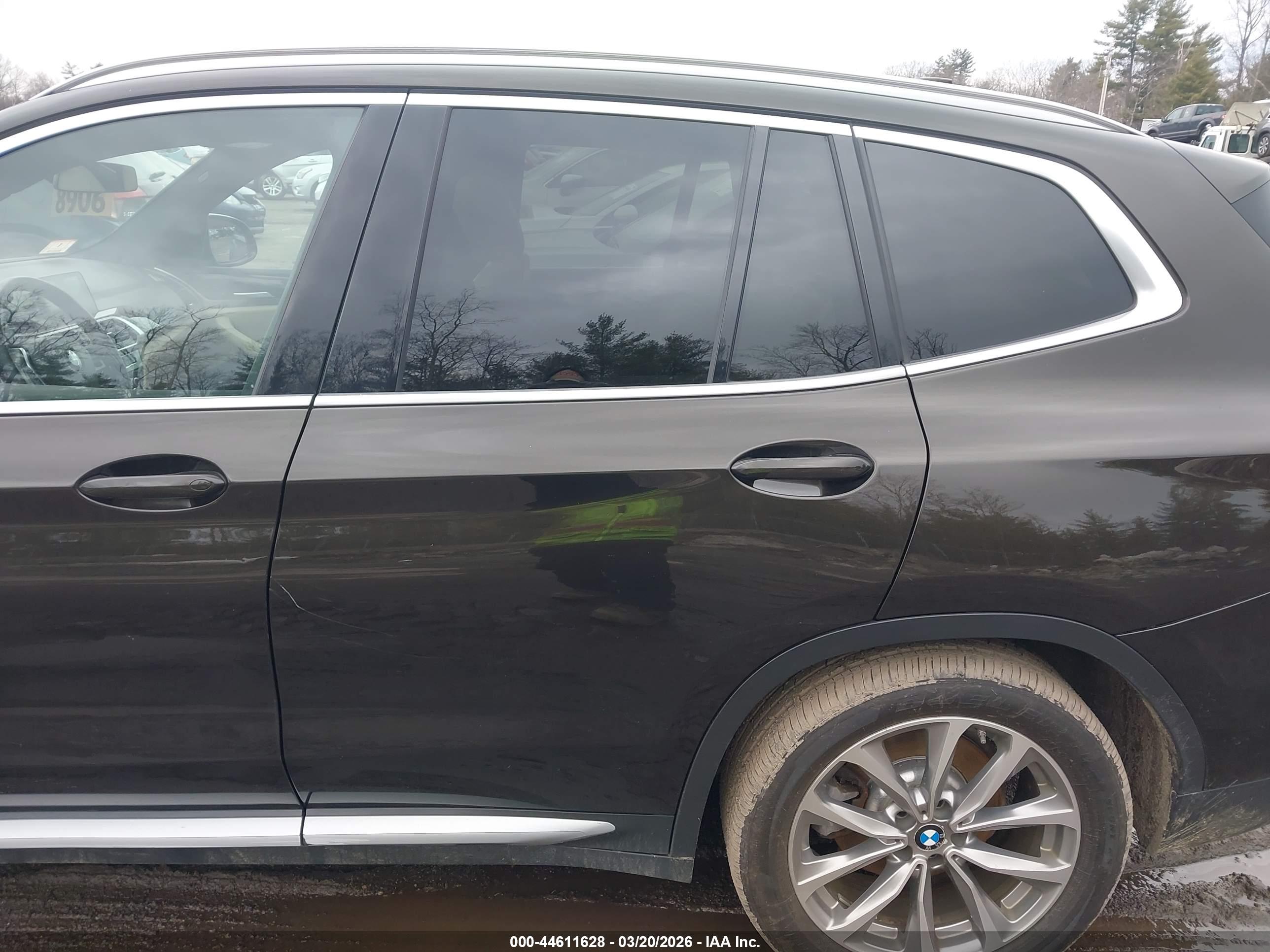 BMW X3 image 6