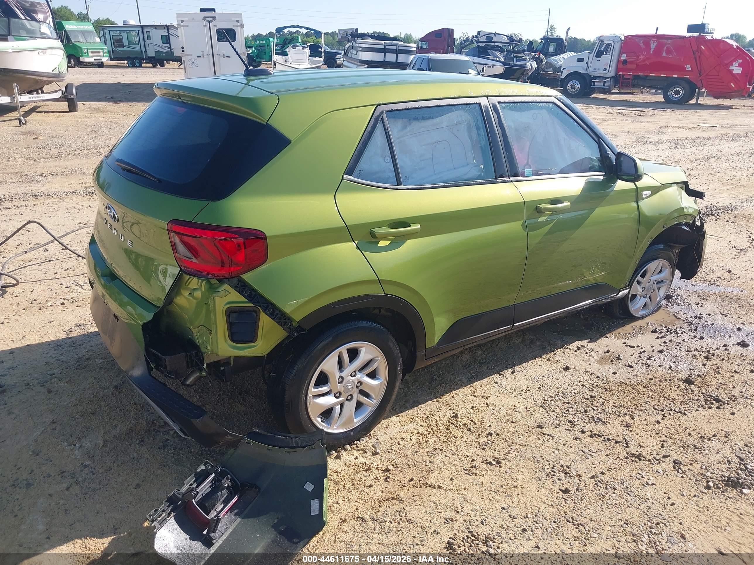 HYUNDAI VENUE image 4