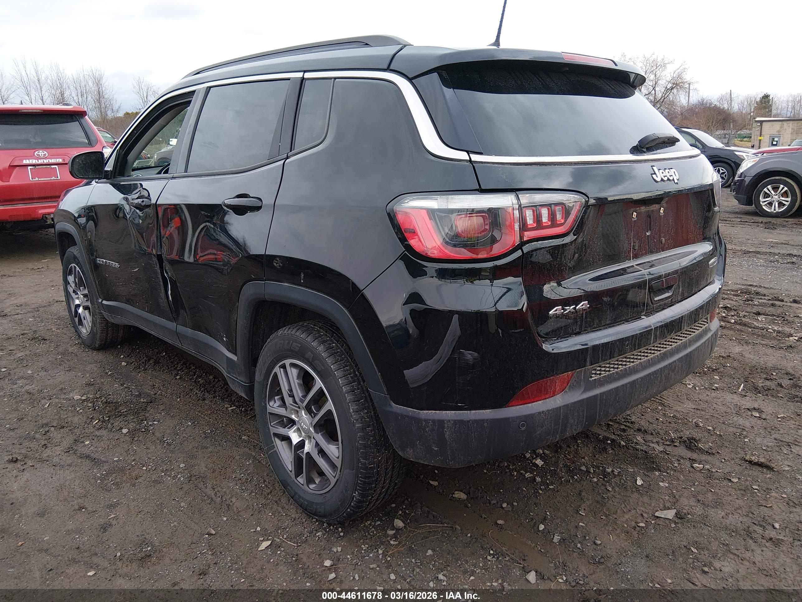 JEEP COMPASS image 3