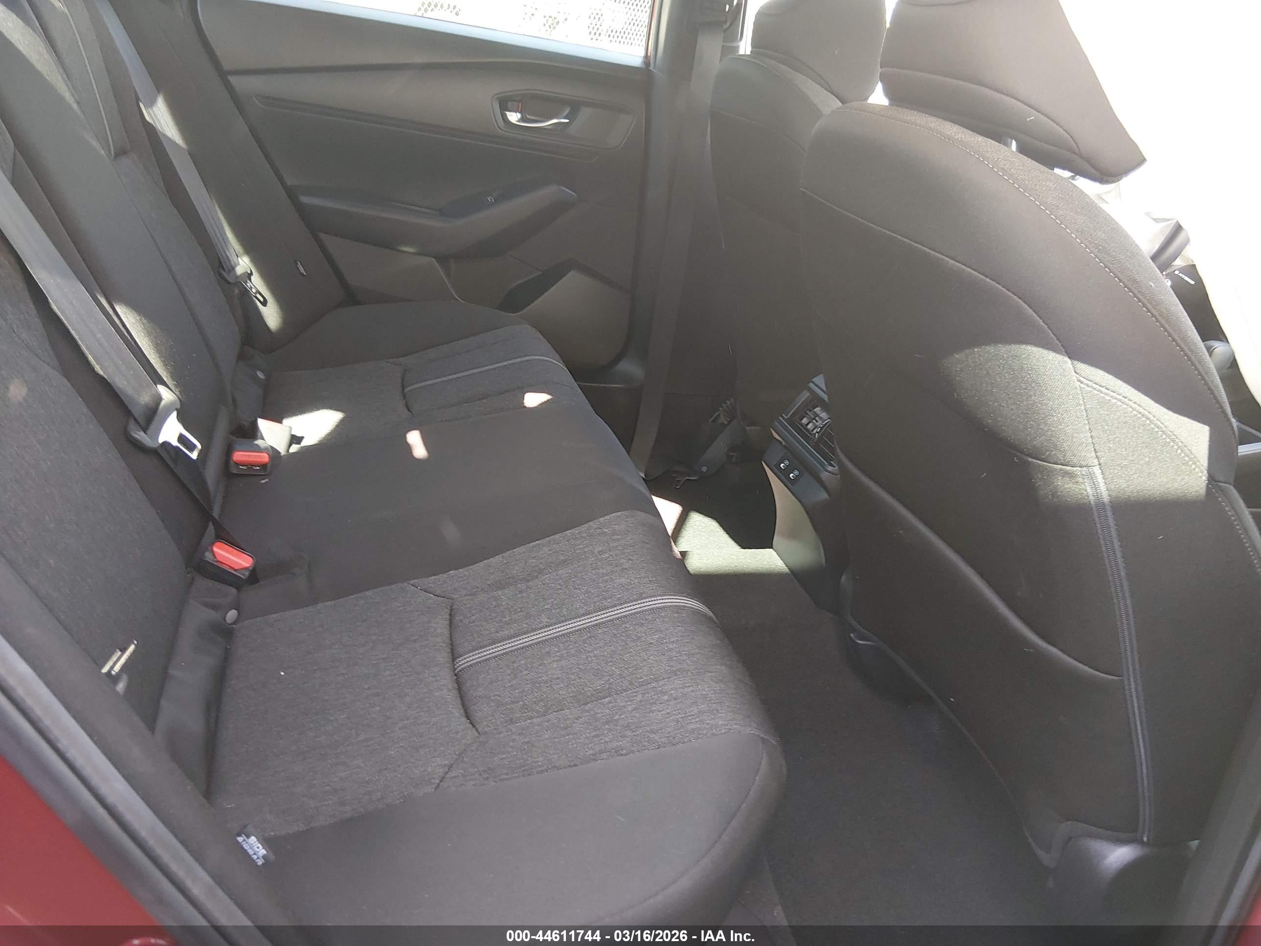 HONDA ACCORD image 8