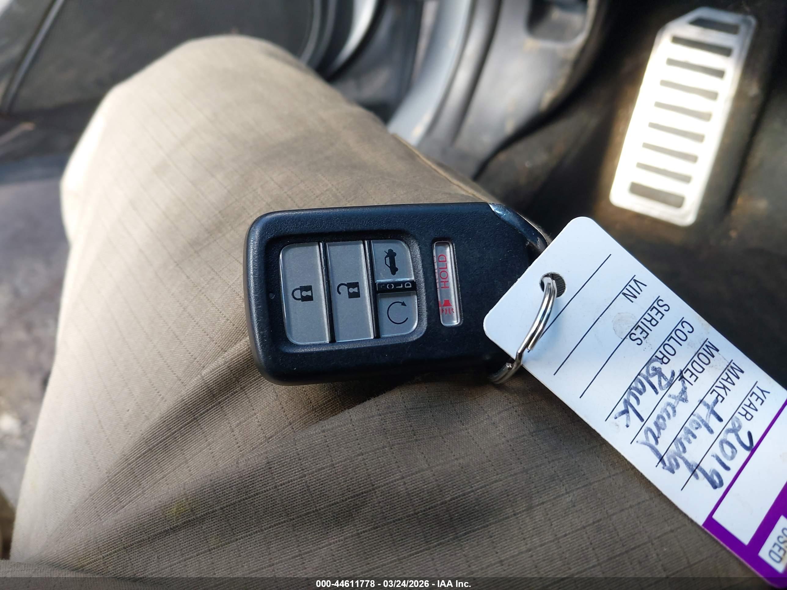HONDA ACCORD image 11
