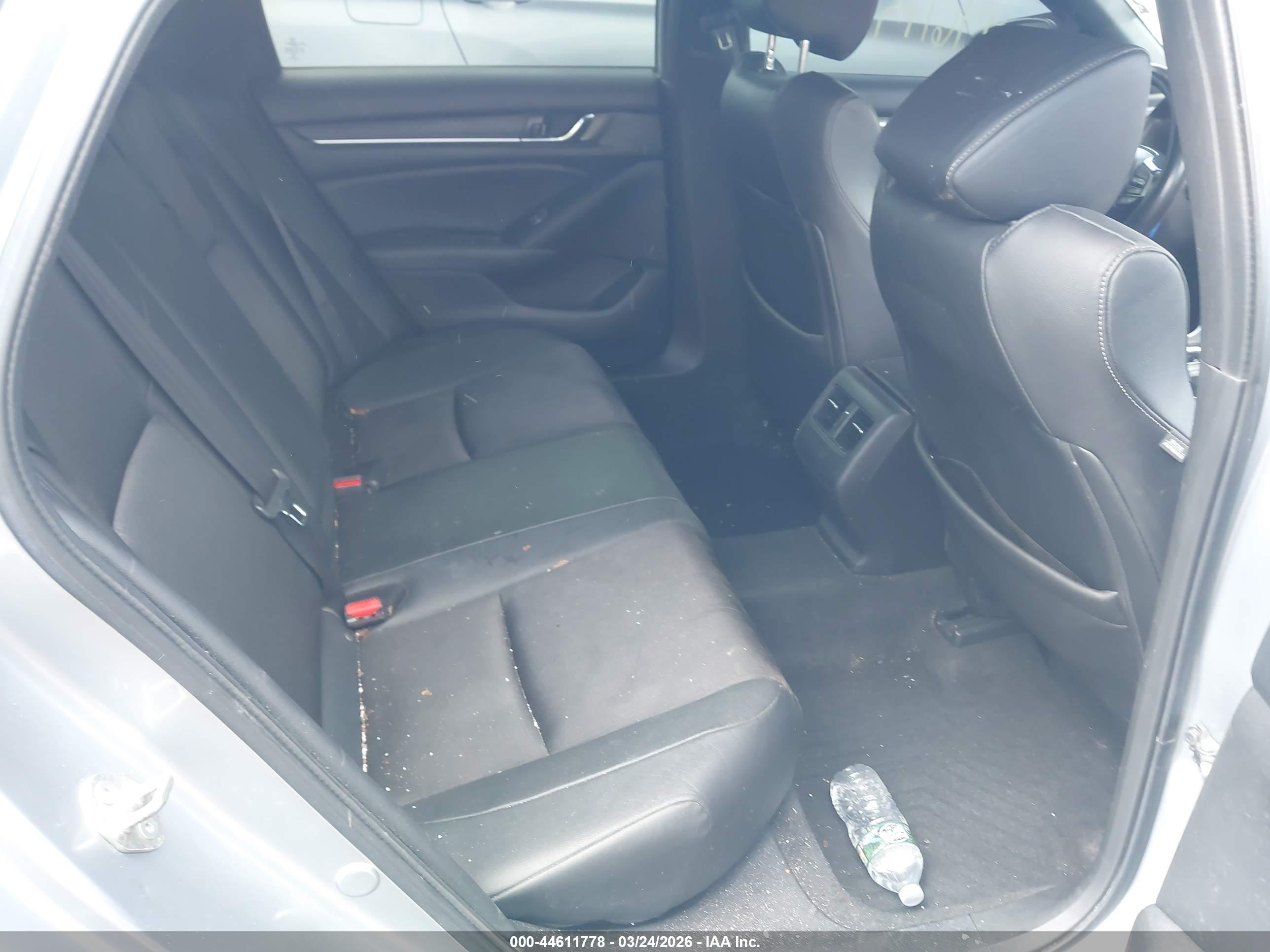 HONDA ACCORD image 8