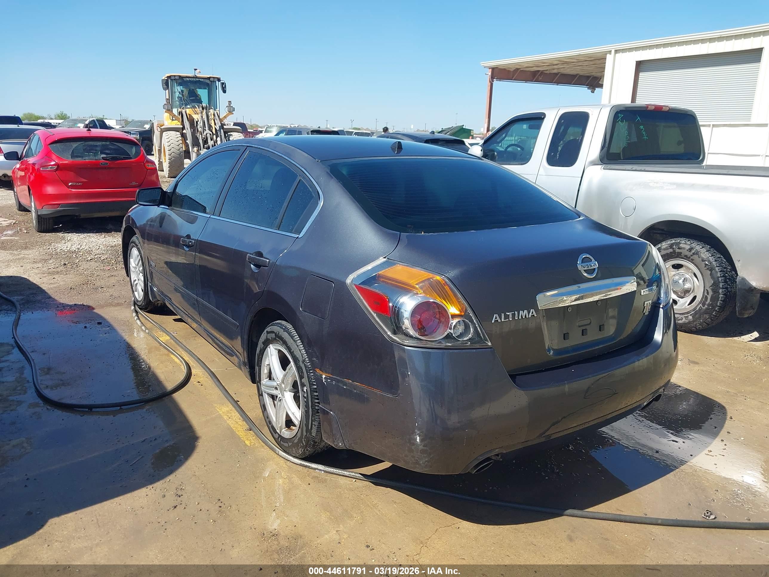 NISSAN ALTIMA image 6