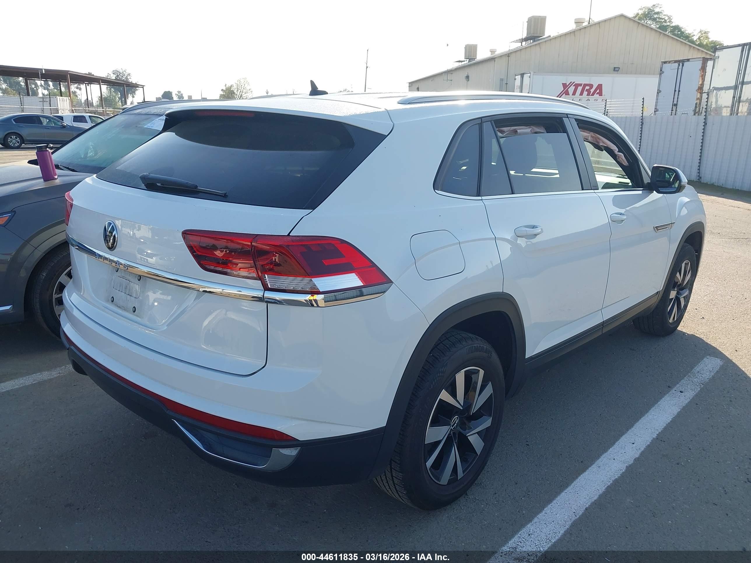 VOLKSWAGEN ATLAS image 4