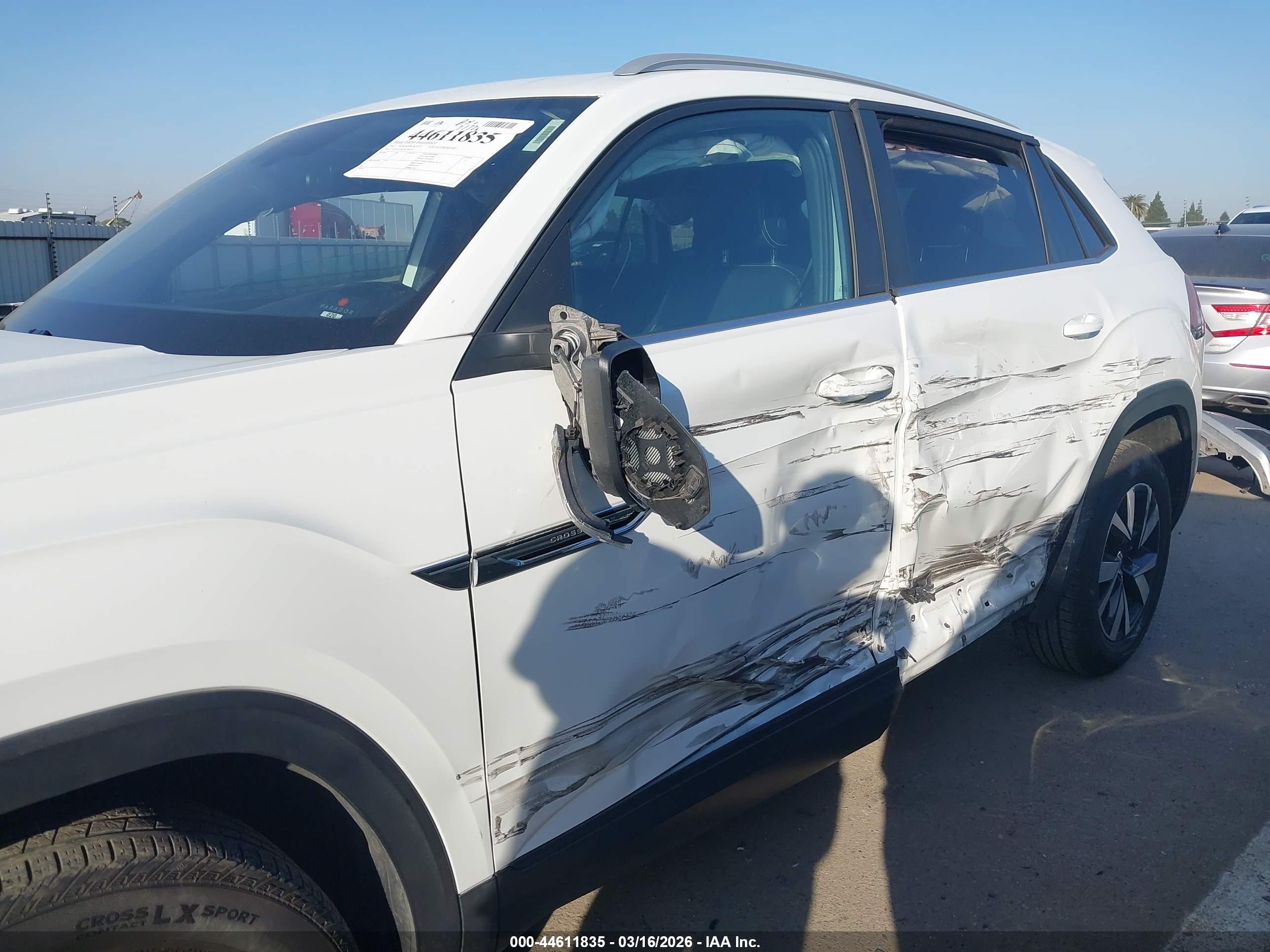 VOLKSWAGEN ATLAS image 6