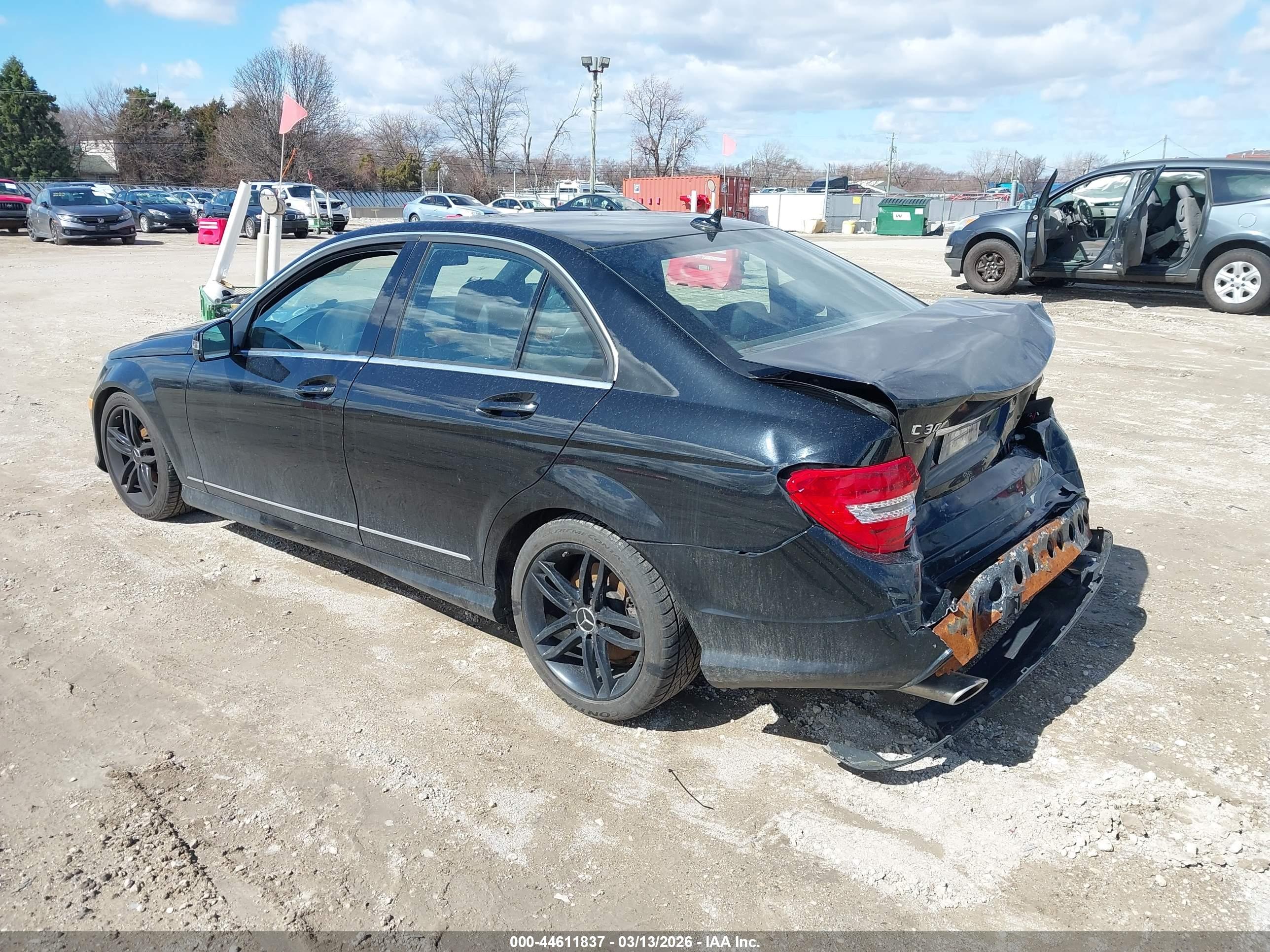 MERCEDES-BENZ C image 3