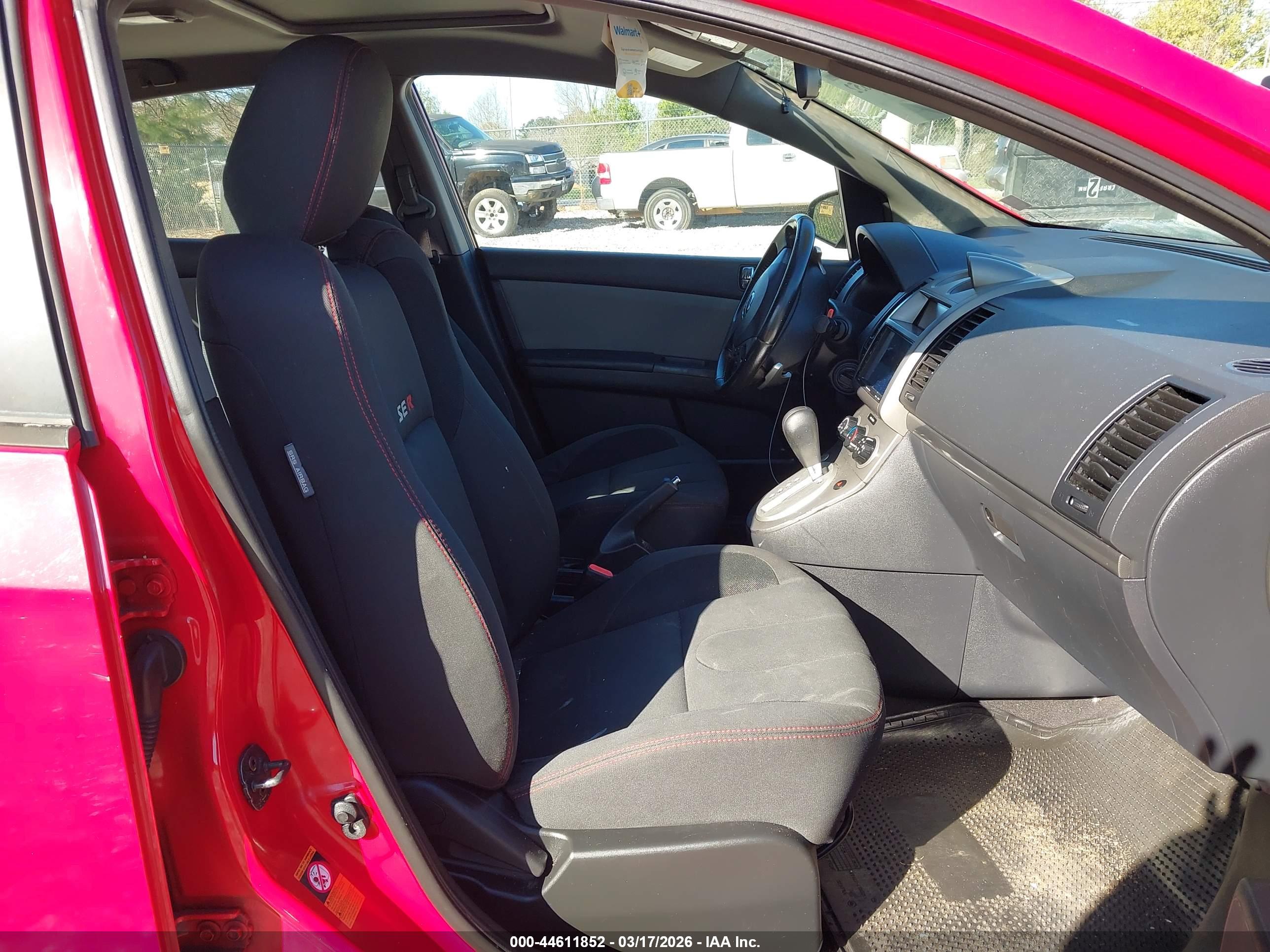 NISSAN SENTRA image 5