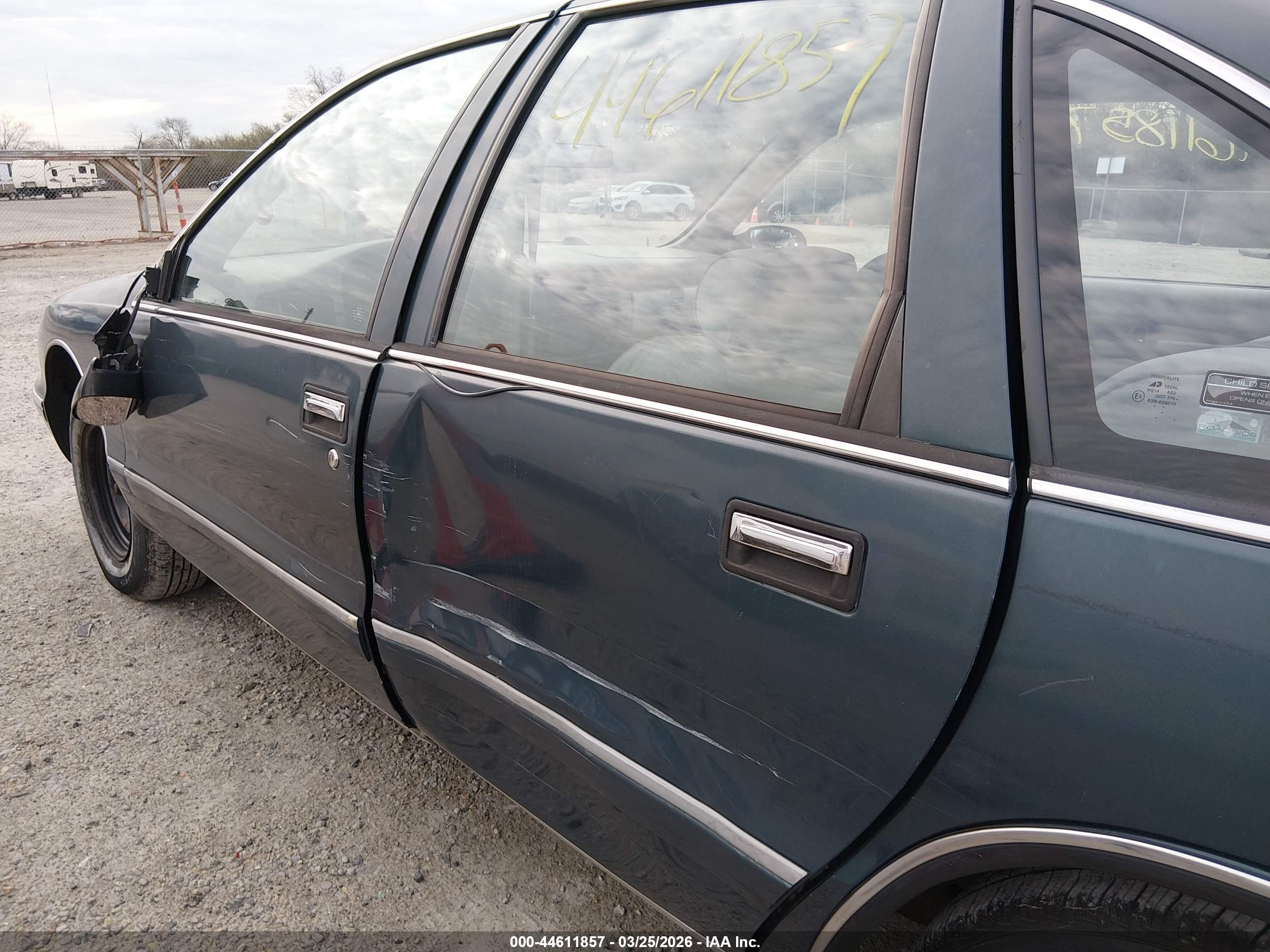 CHEVROLET CAPRICE image 6