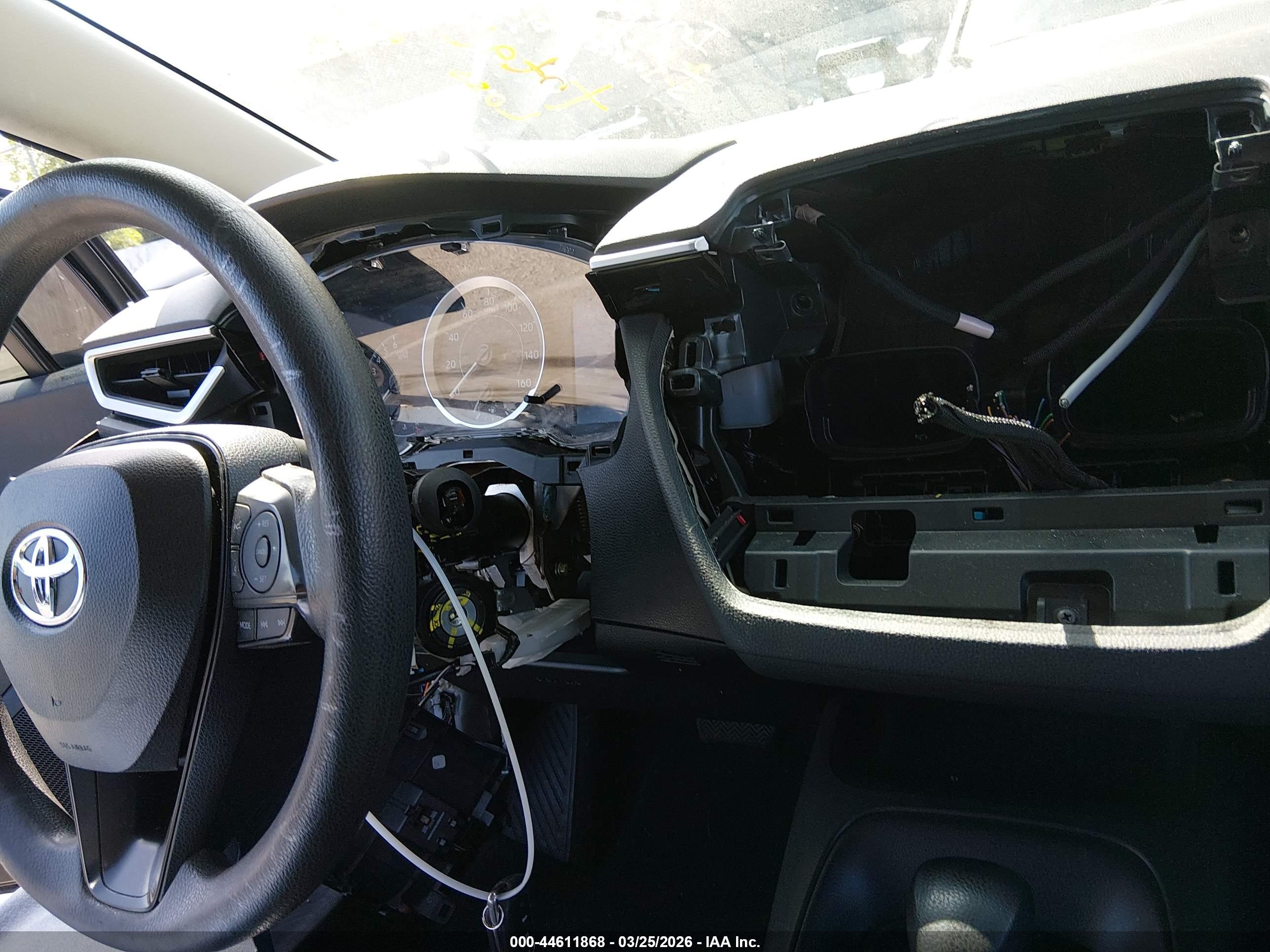 TOYOTA COROLLA image 6