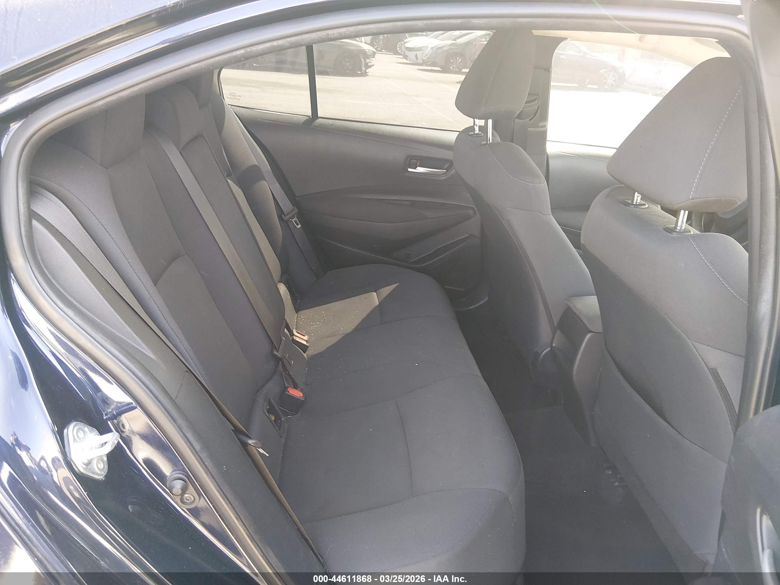 TOYOTA COROLLA image 8
