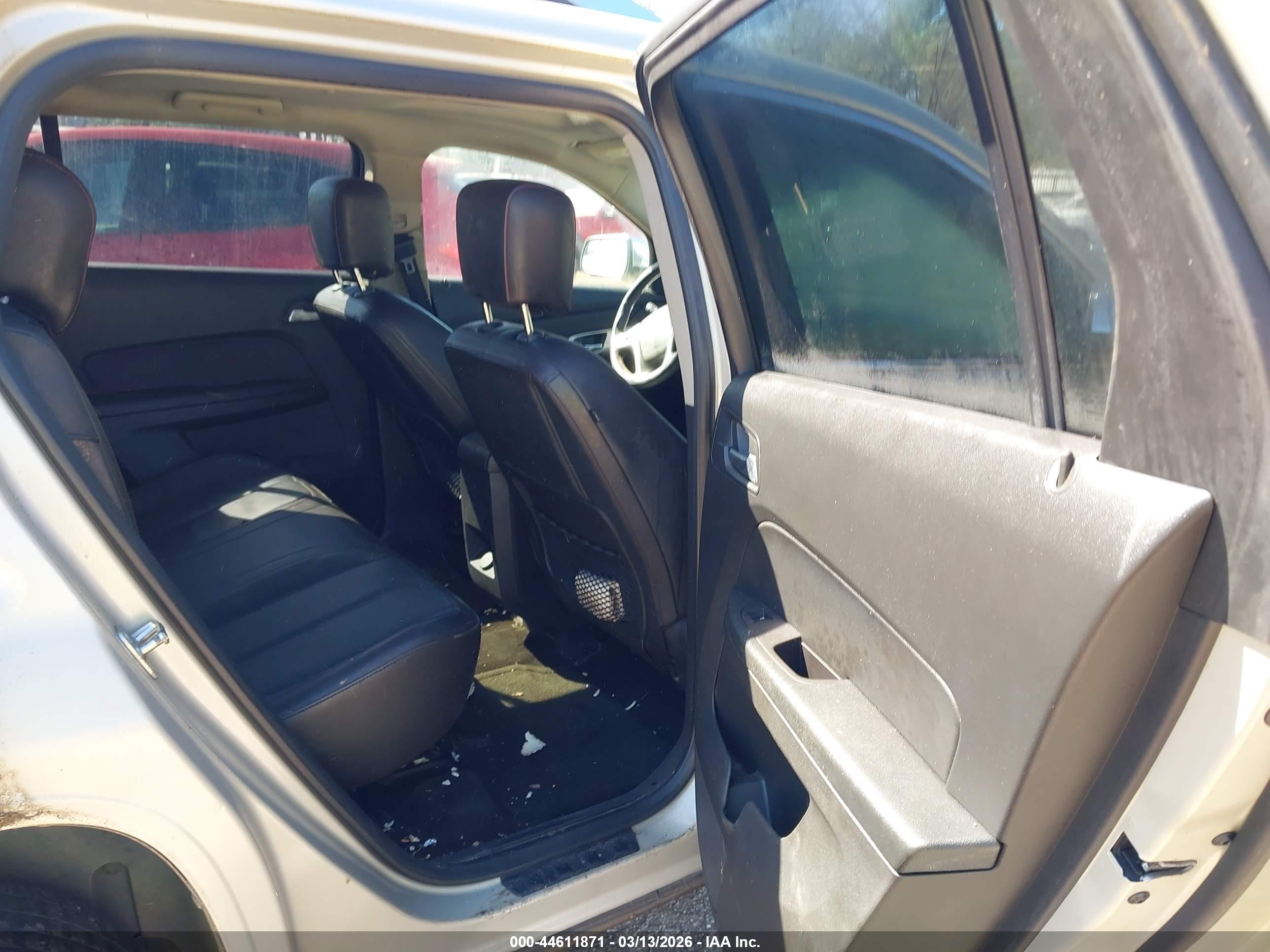GMC TERRAIN image 8