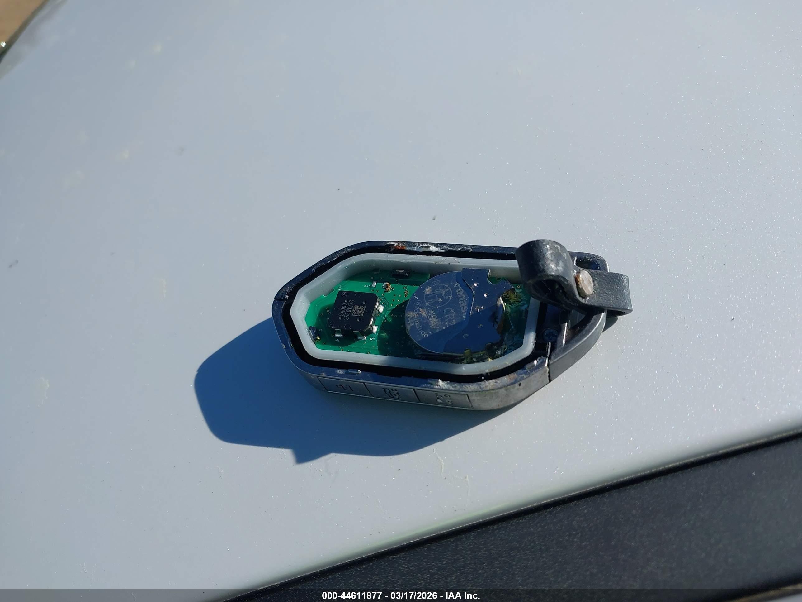 KIA K4 image 11
