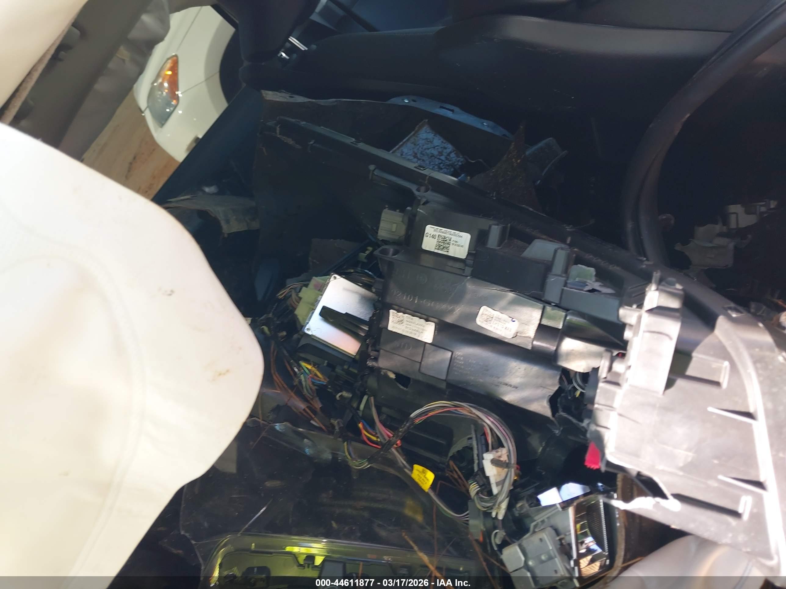 KIA K4 image 8