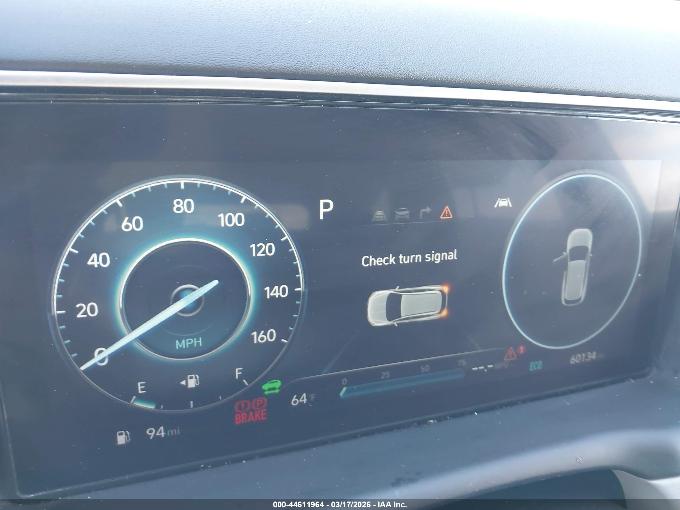 HYUNDAI TUCSON image 7