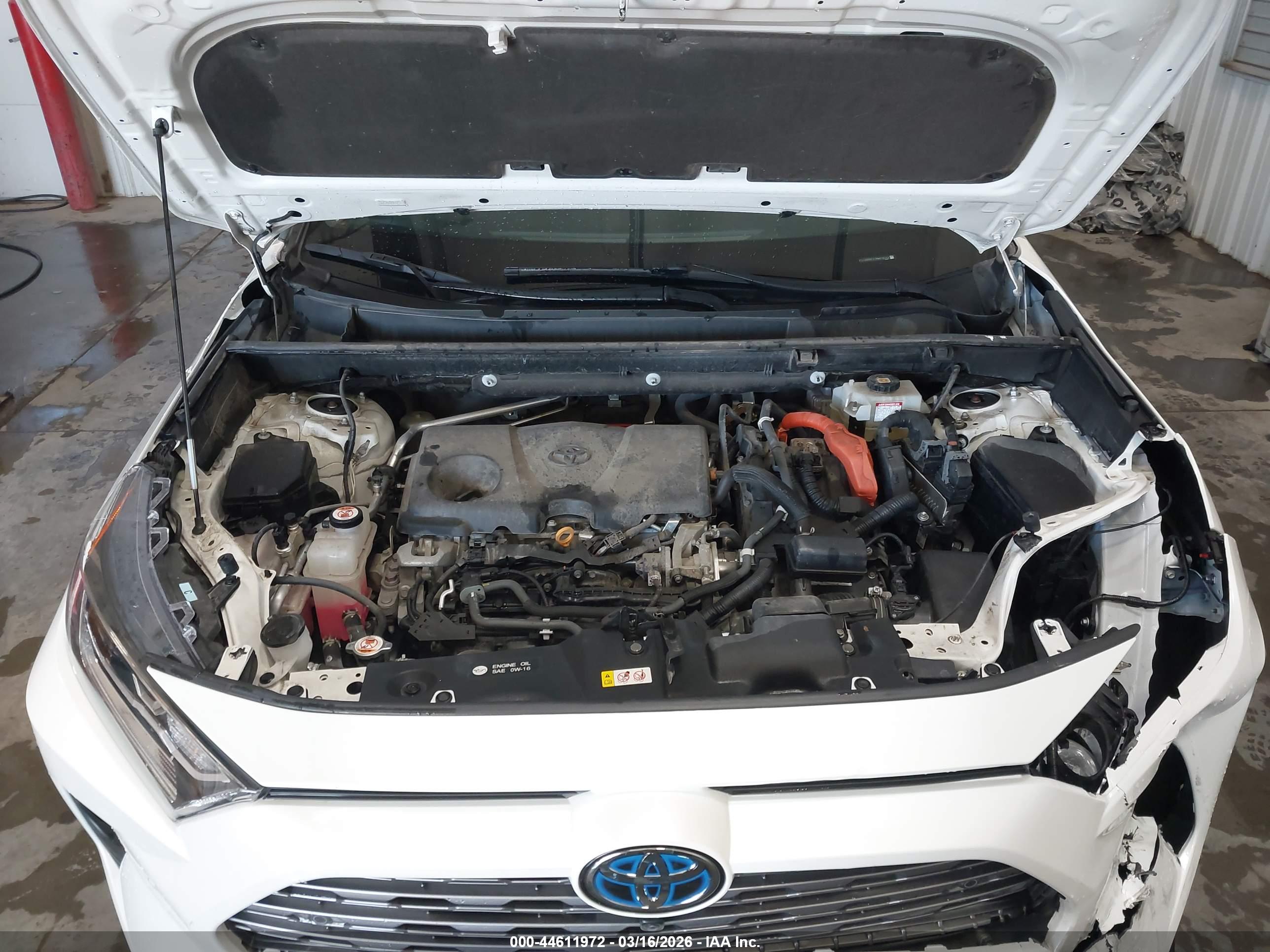 TOYOTA RAV4 image 10