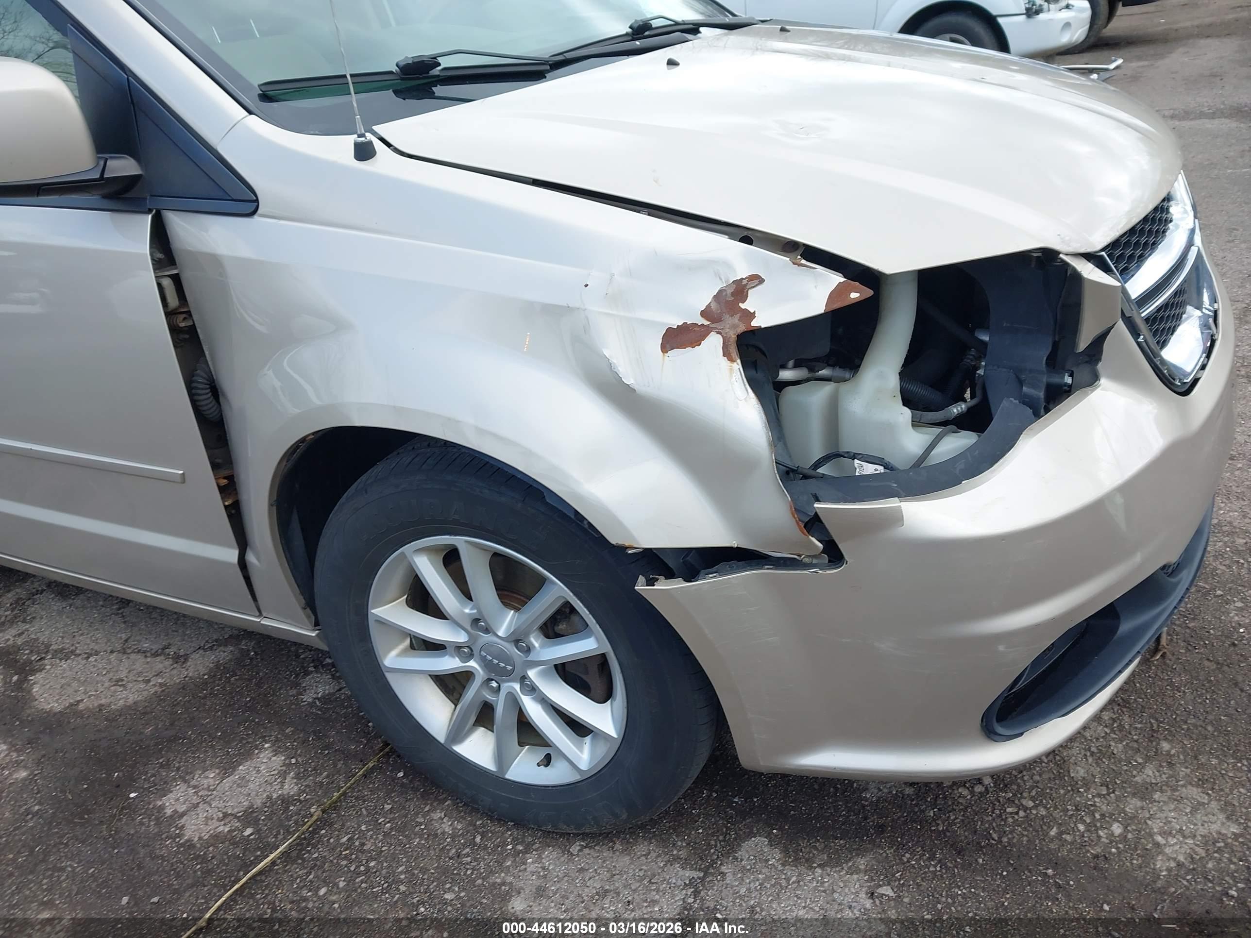 DODGE GRAND image 6
